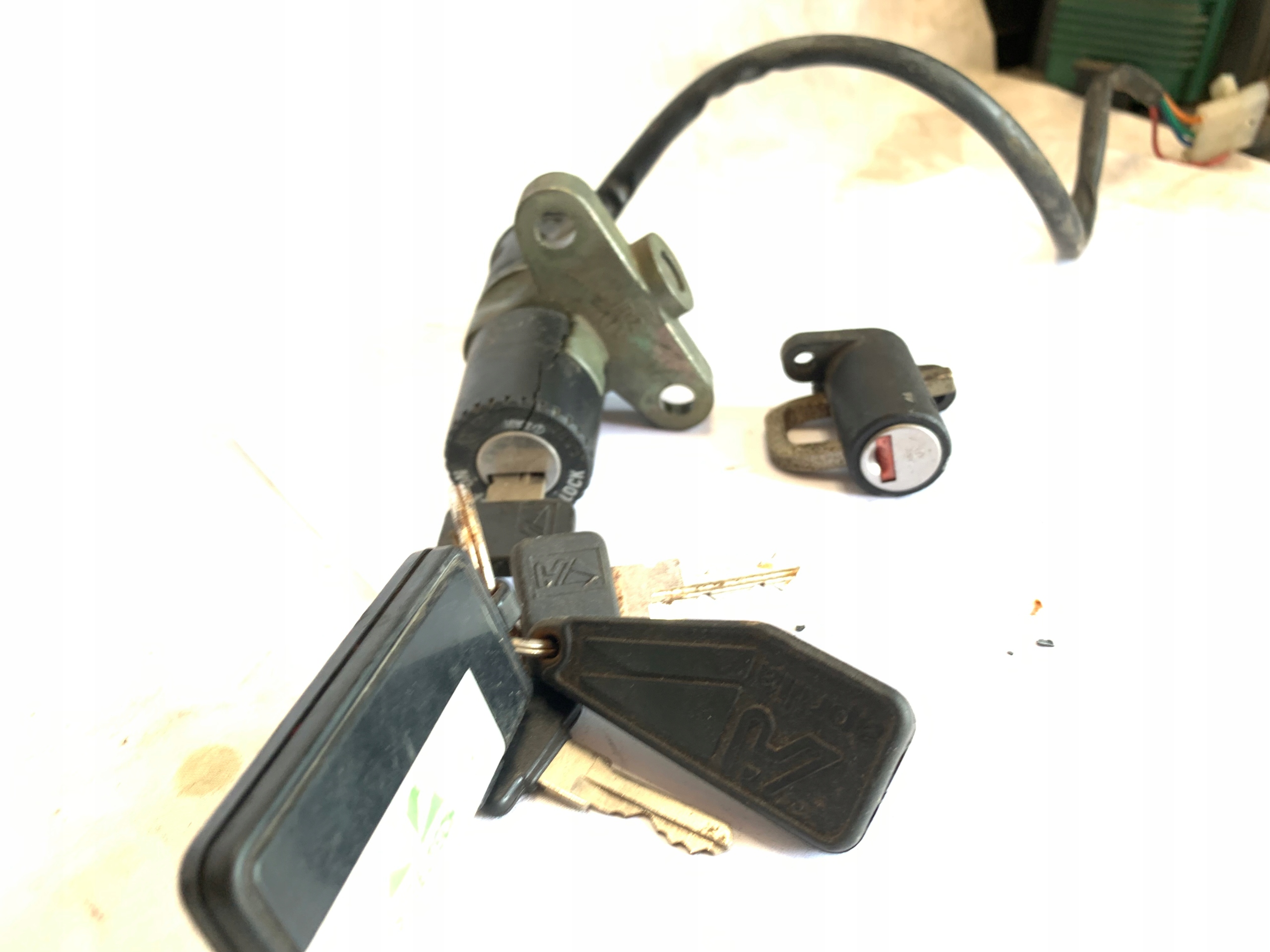 Aprilia Red Rose 125 stacyjka Producent Aprilia OE