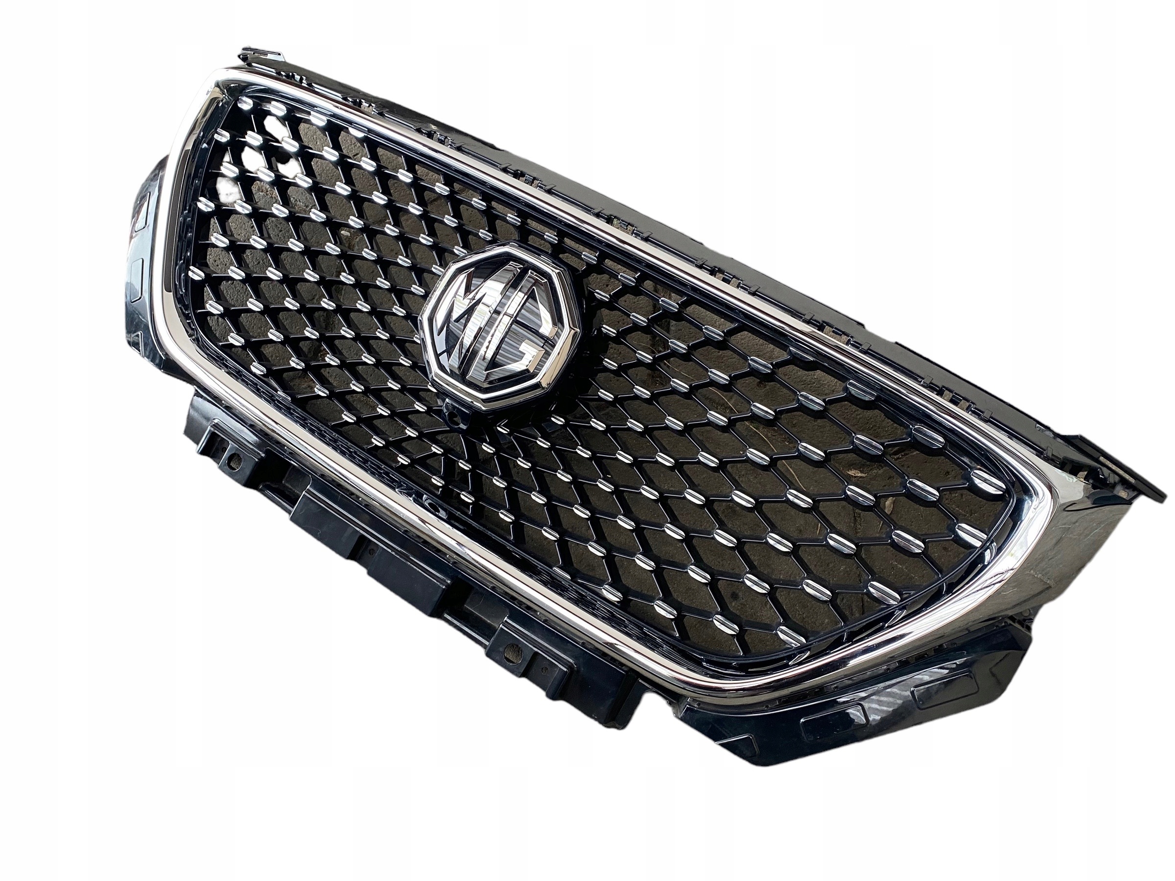 MG ZS ATRAPA ZDERZAKA - GRILL 10021164 Producent części MG OE