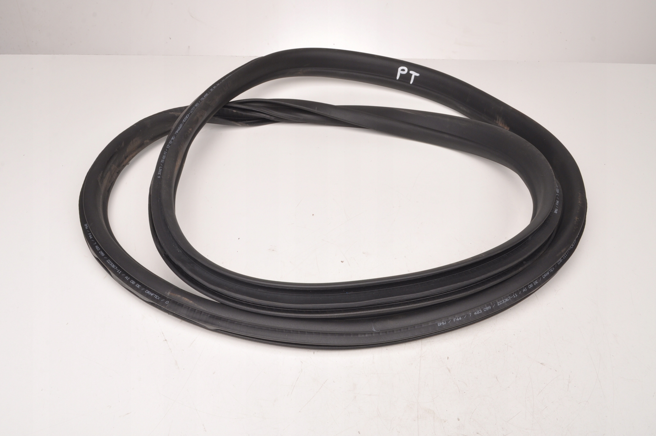 BMW 2 F44 GRAN COUPE USZCZELKA DRZWI PRAWY TYL