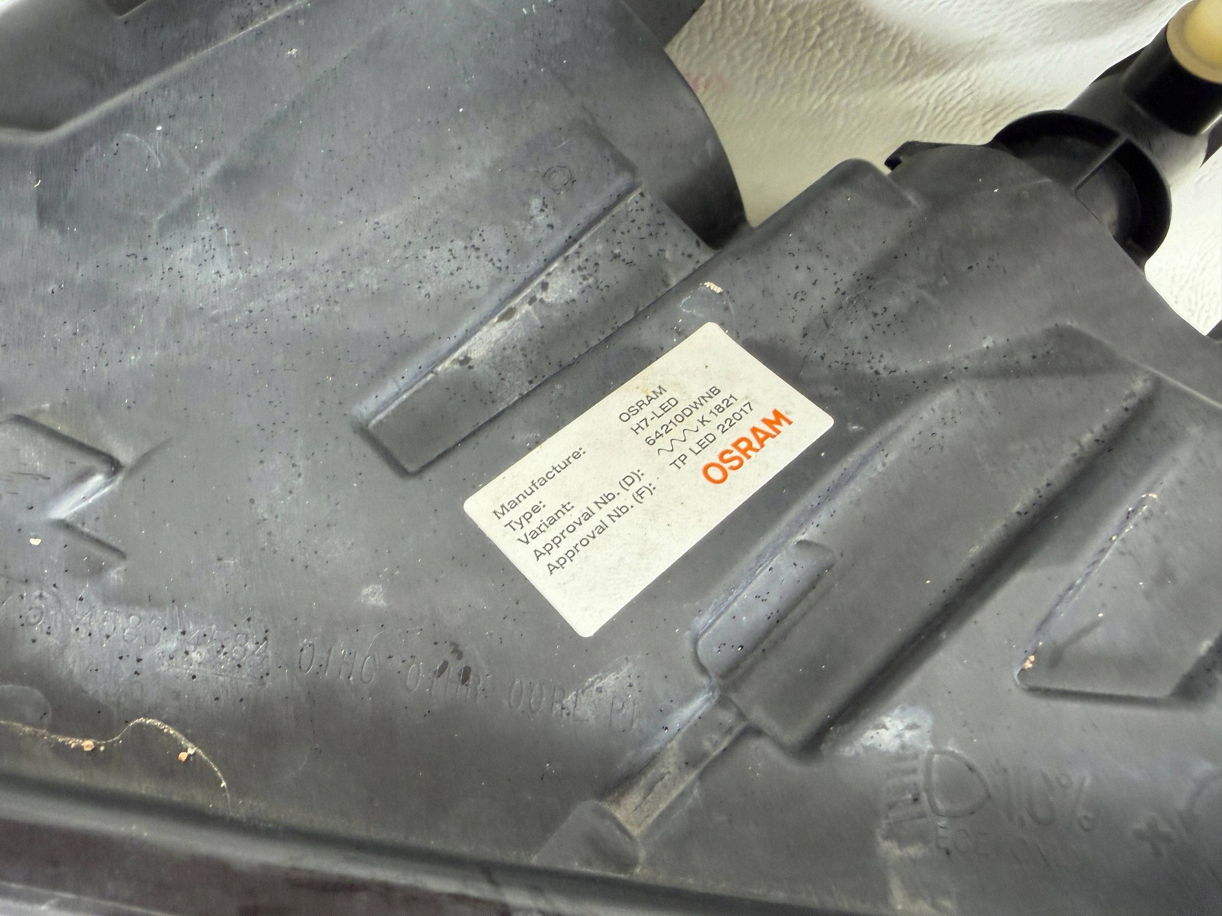 Dacia Duster 2 II 17- light left front front