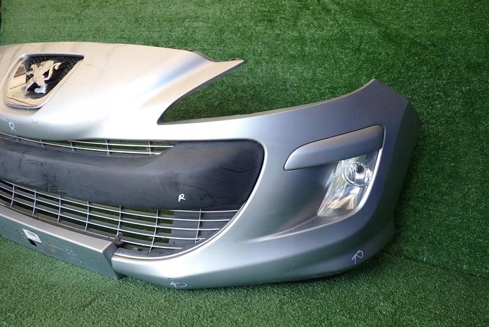 PEUGEOT 308 07-11 Frontstoßstange vorne