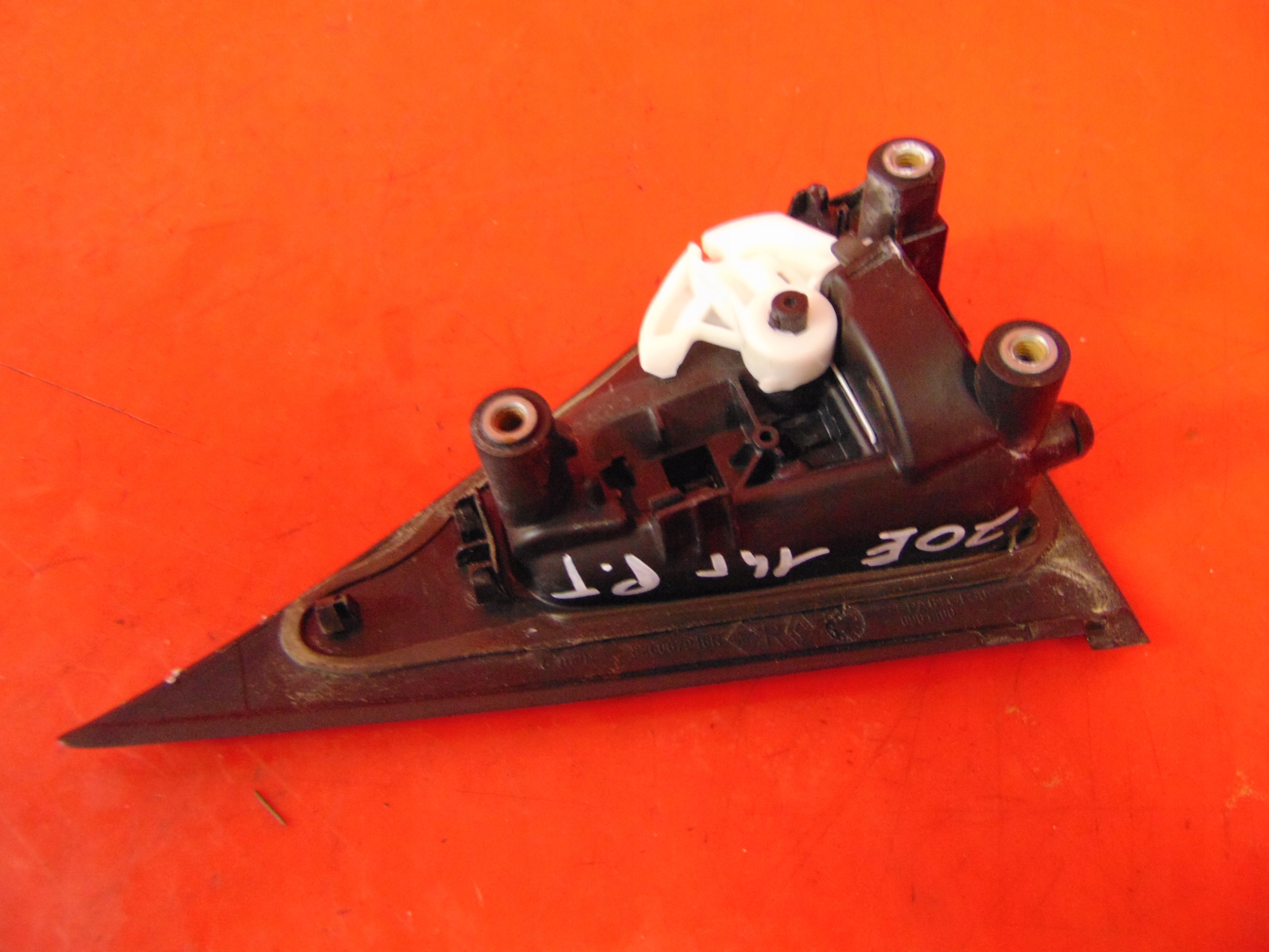 RENAULT ZOE 12- handle door right rear part 826067946R