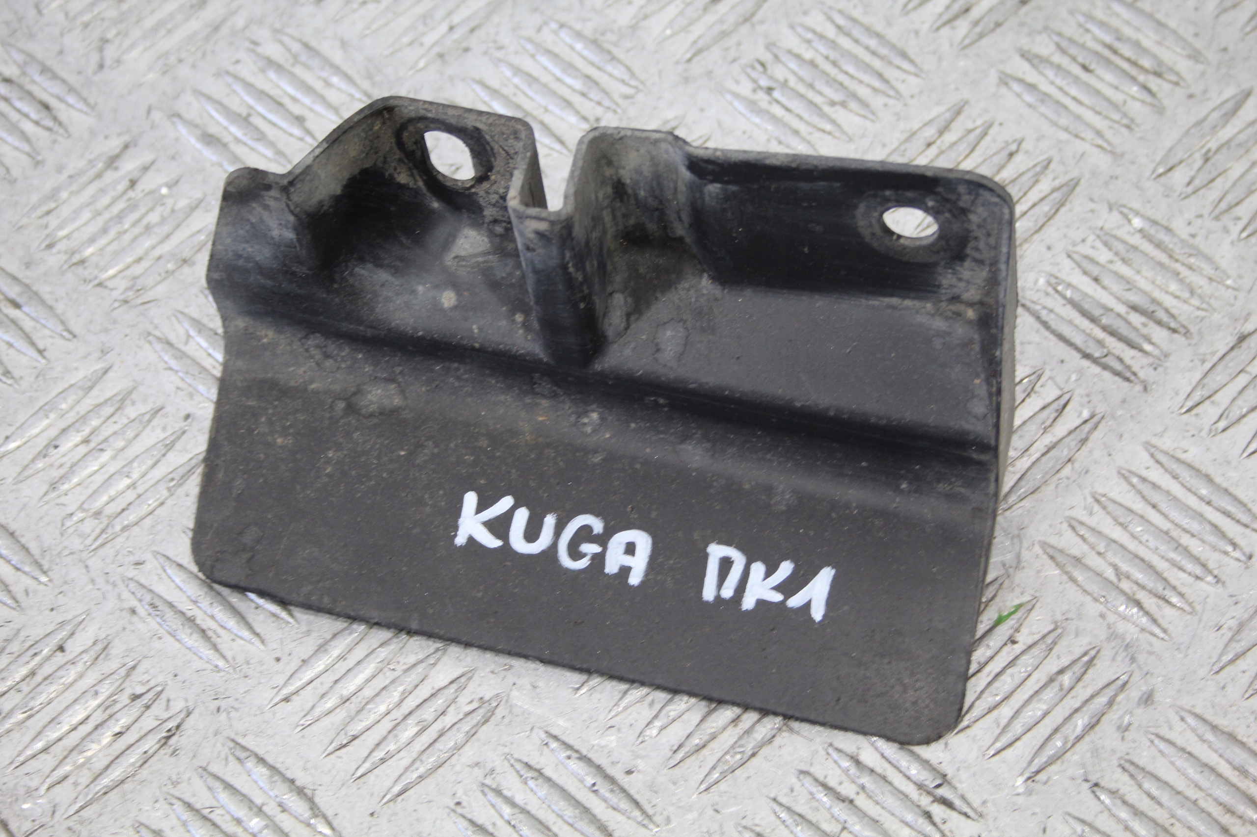 CHLAPACZ FORD KUGA MK1 8V41-11778-BA