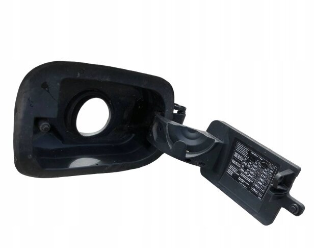 Mercedes Cls C218 vsuvka palivové nádrže Oe