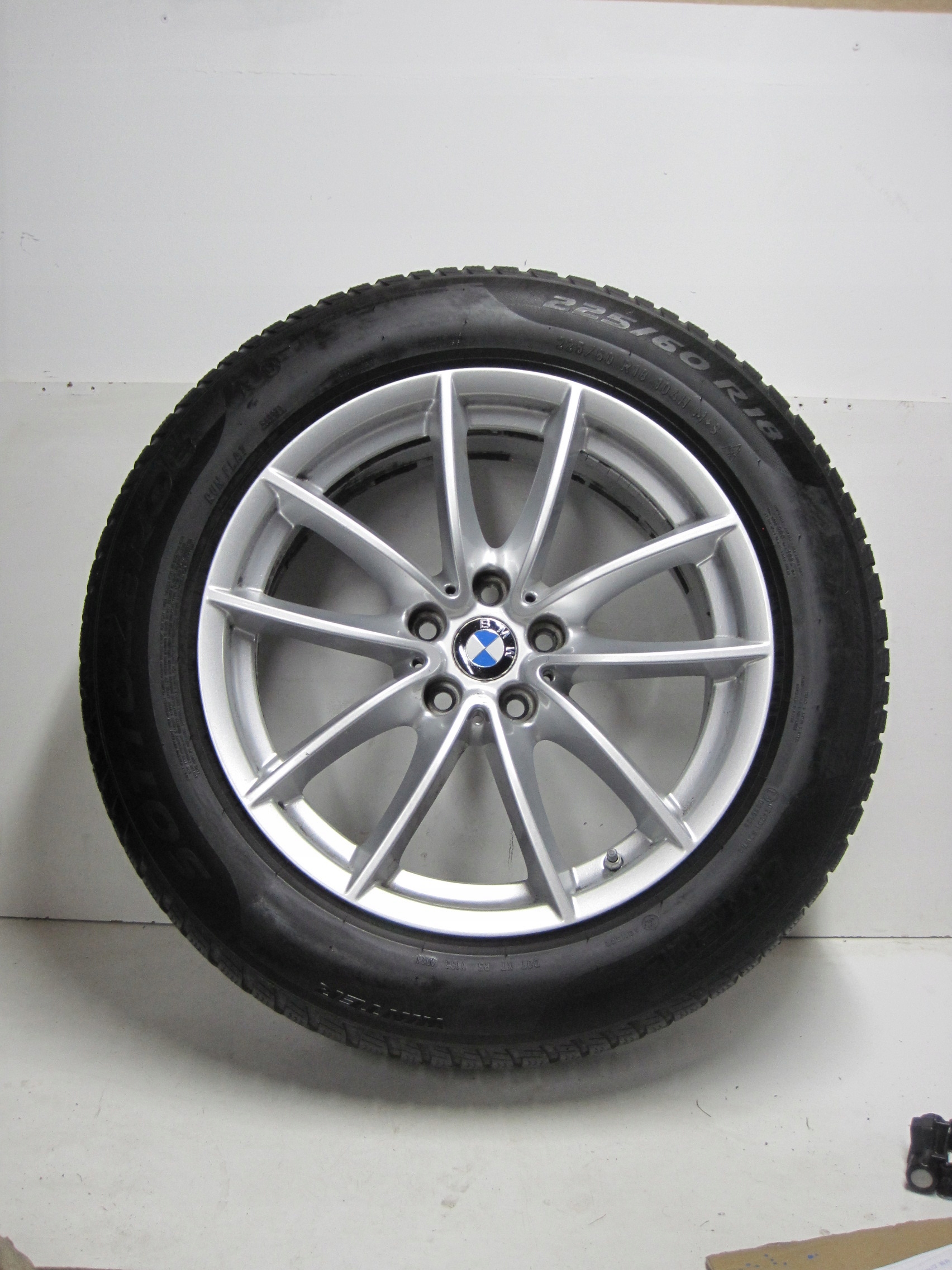 wheels discs tyres BMW 6 G32 R18 5MM
