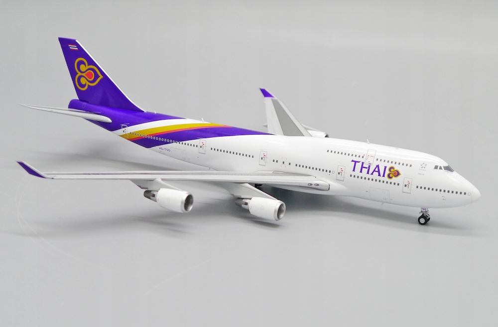 Model letadla Boeing 747-400 Thai 1:400 Hs-tgg