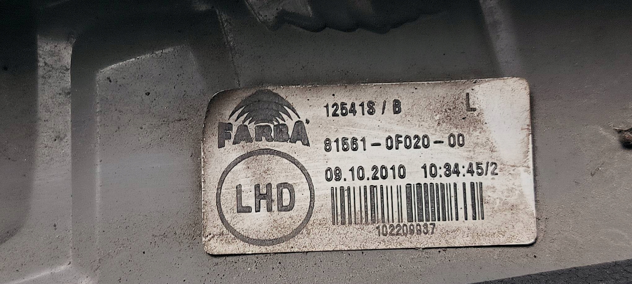 light left rear part 81561-0F020 TOYOTA COROLLA VERSO