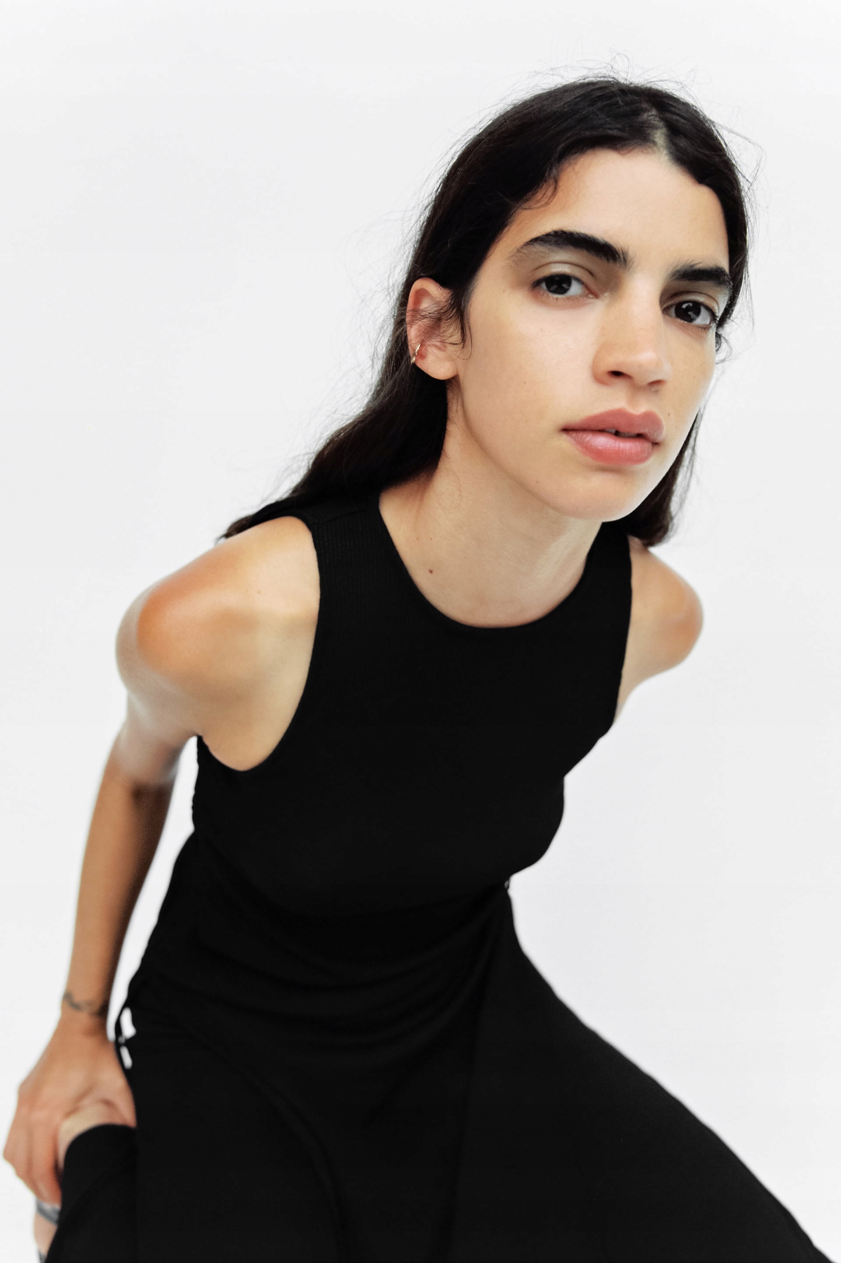 

Zara_sukienka Z Bocznym Marszczeniem 1131426