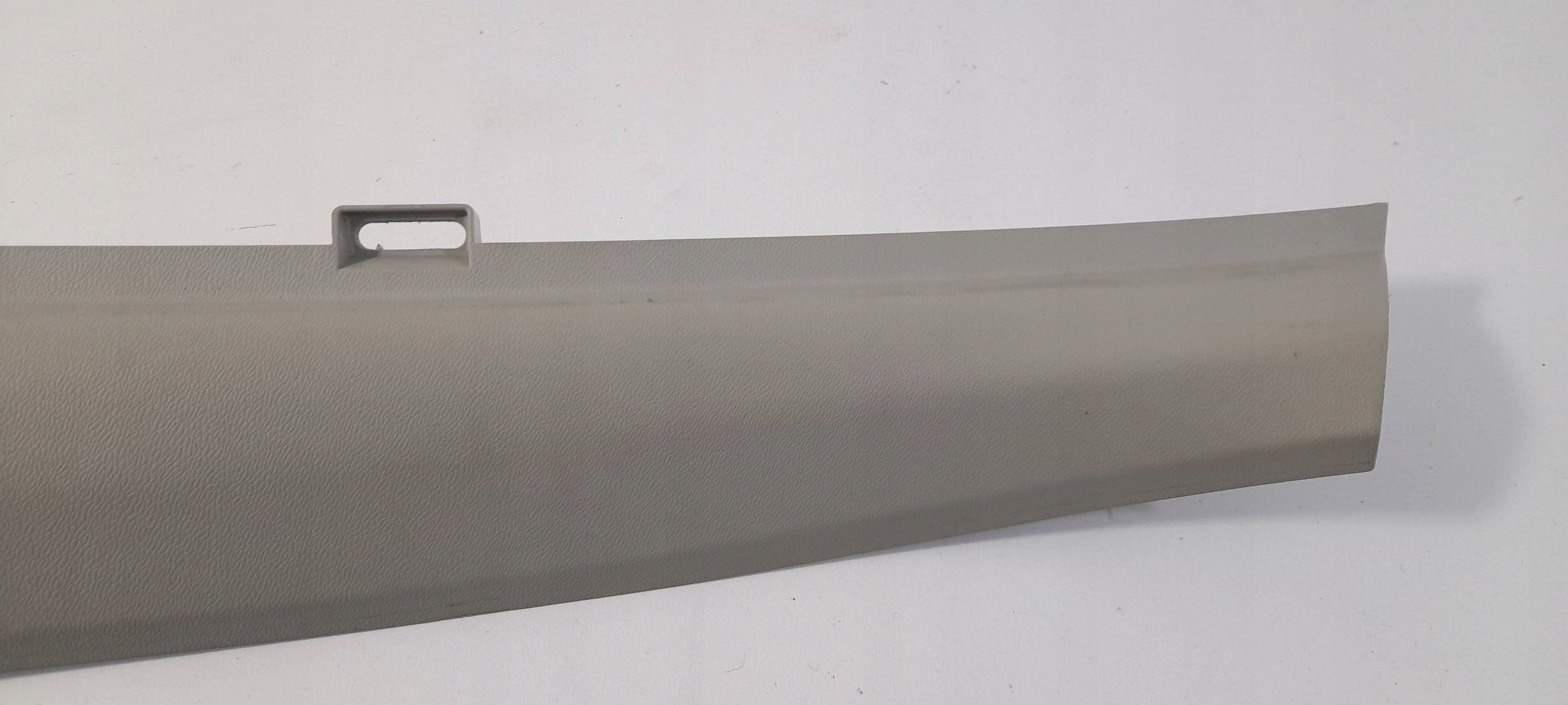 Volvo XC60 II cover slupka left 31425701 (T564)