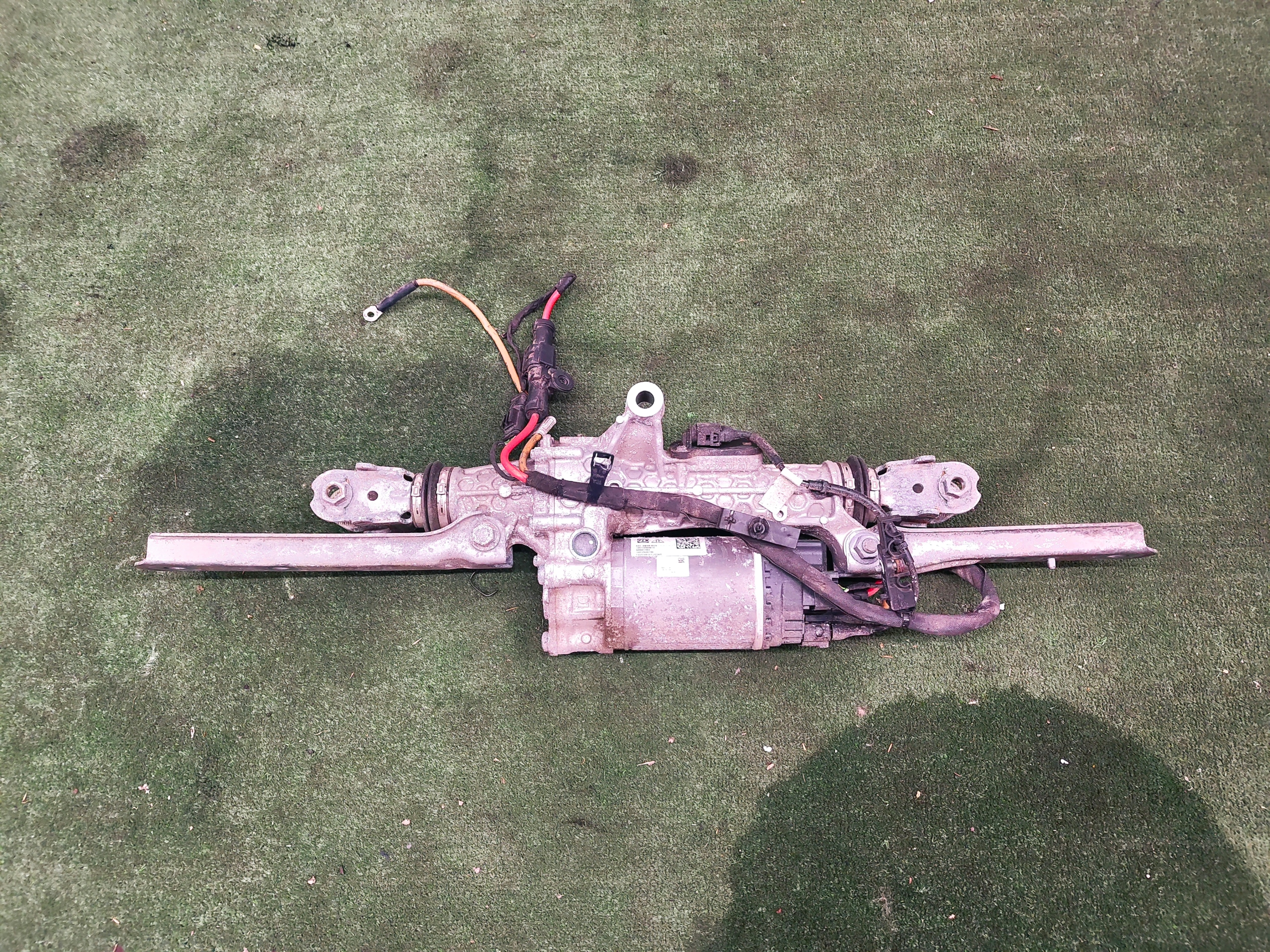BMW G15 G30 AKTUATOR achse SKRETNA 6895076