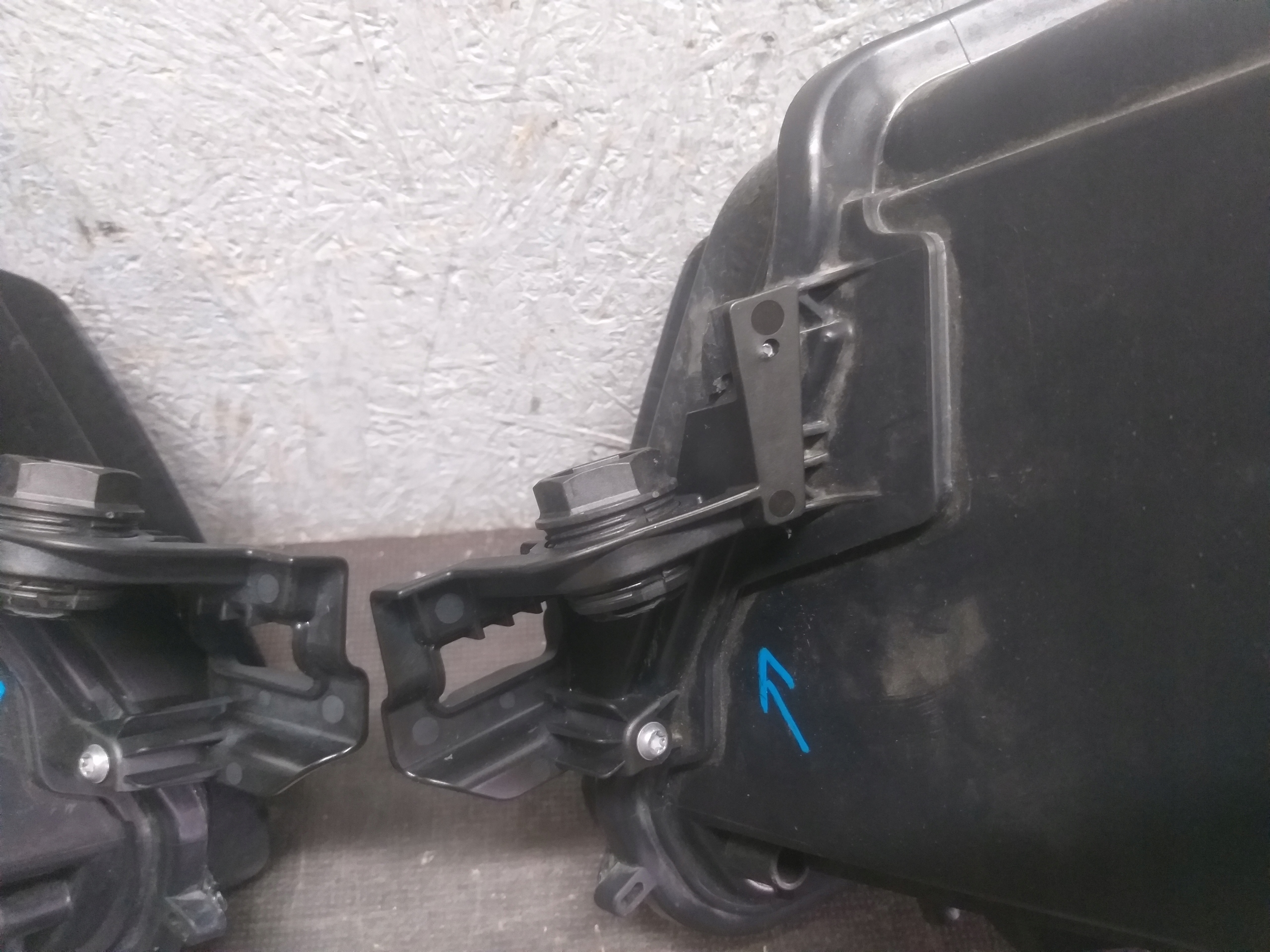 light lights front right left SKODA KAROQ 57B941016A 57B941015A