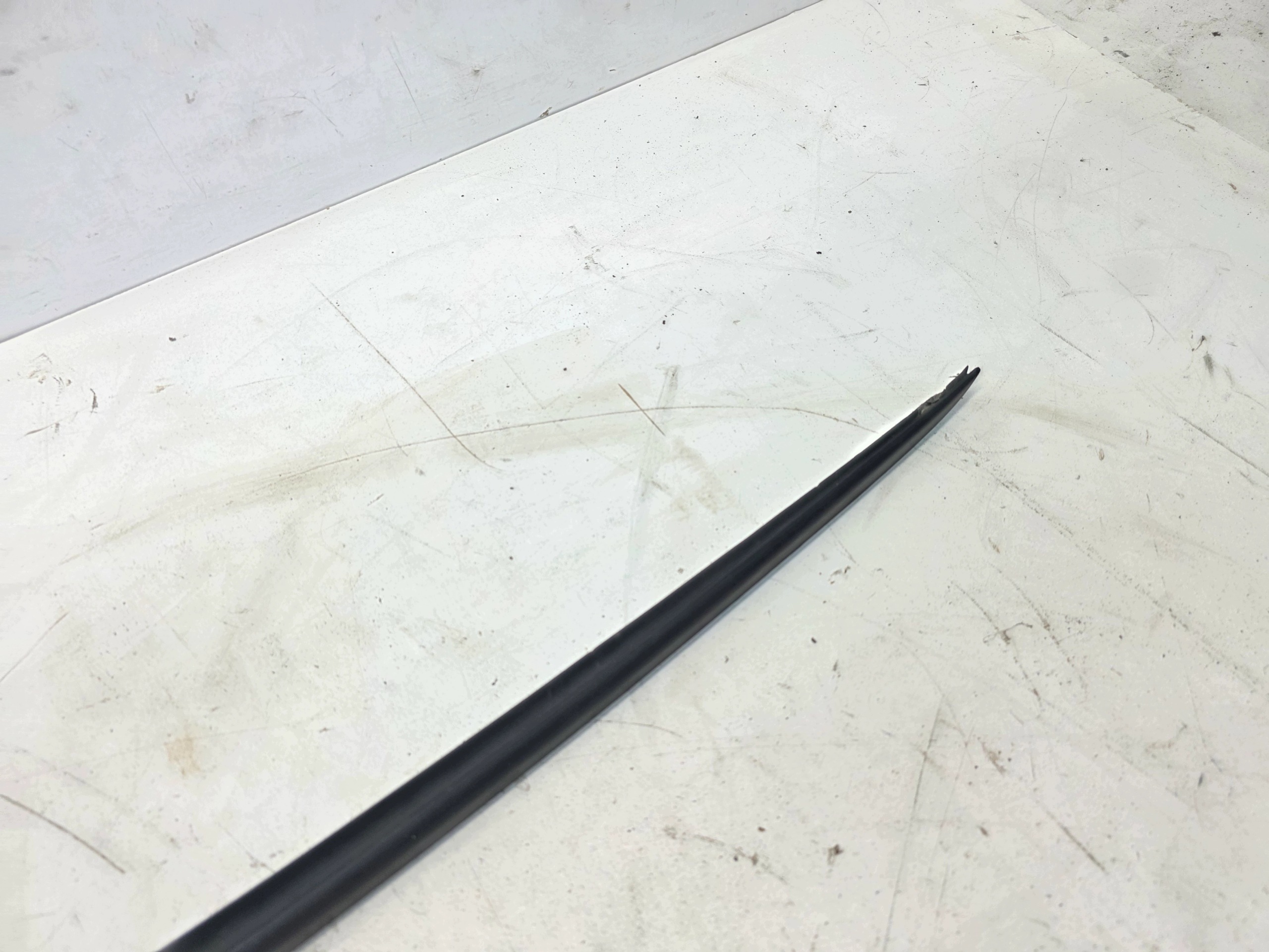 moulding dust windows windscreen left front AUDI Q5 FY 80A 80A854327B