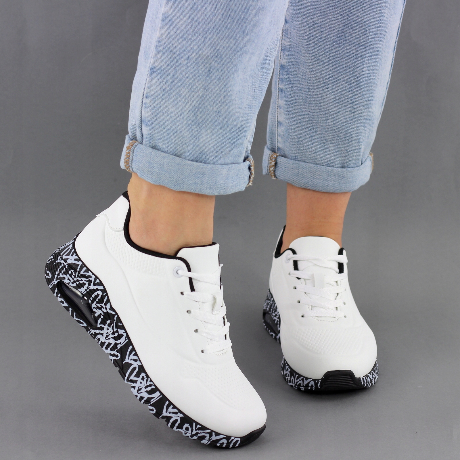 ADIDASY damskie BUTY sportowe BIAŁE AIR System SERCA 38 Rozmiar 39