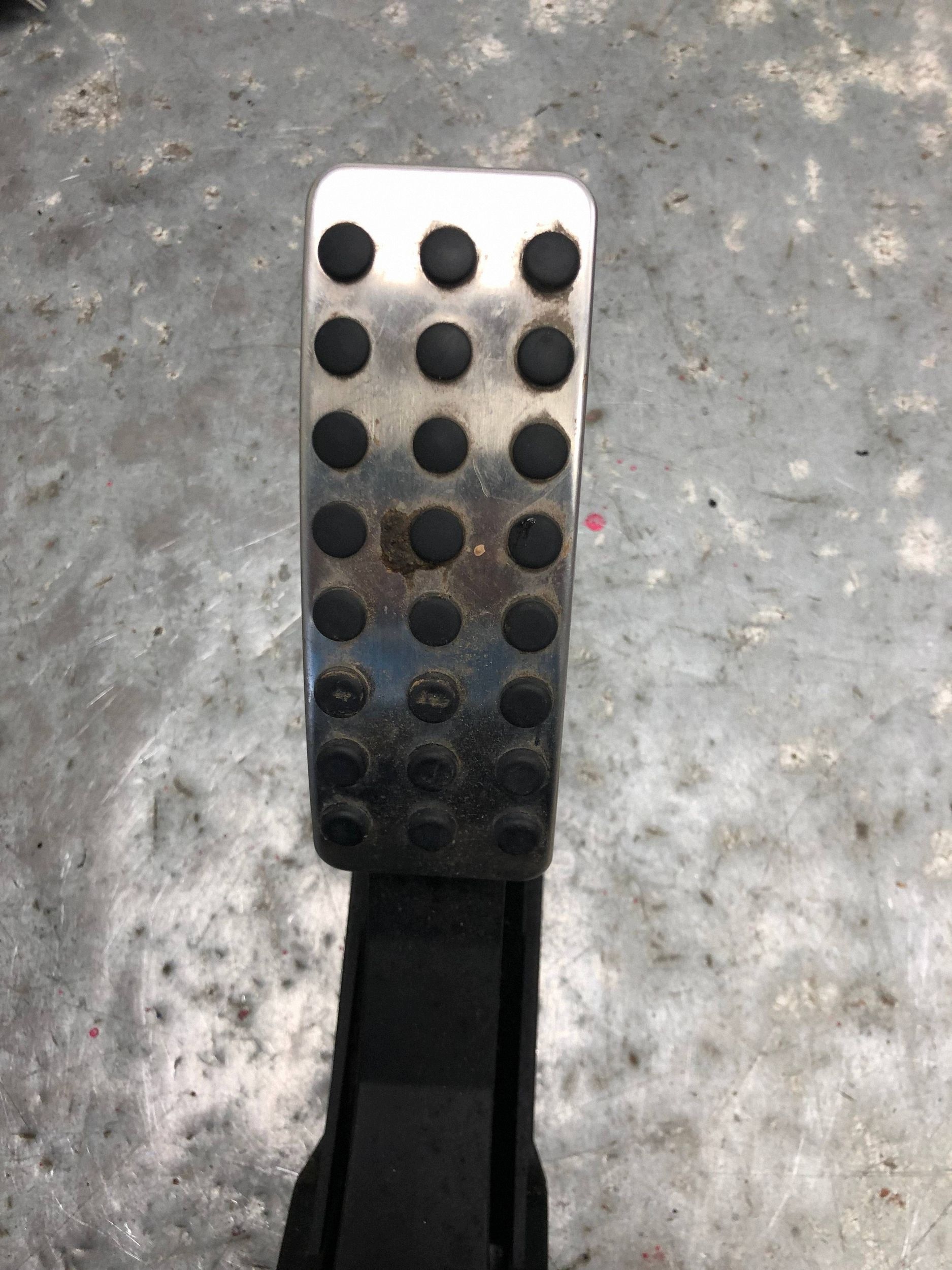 Gaspedal MERCEDES ML W164 A1643000104