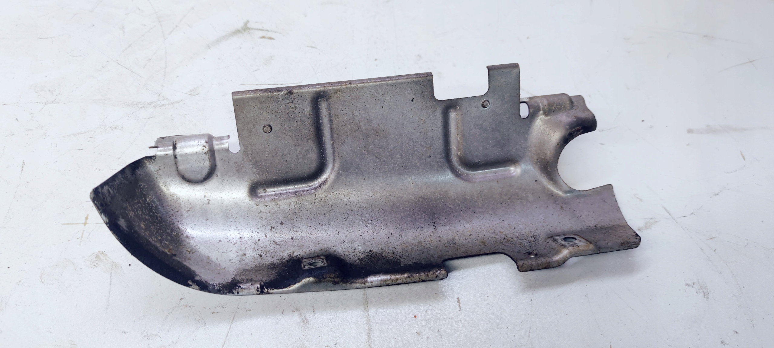 cover TERMICZNA right AUDI A6 C6 2.4 06E253036J