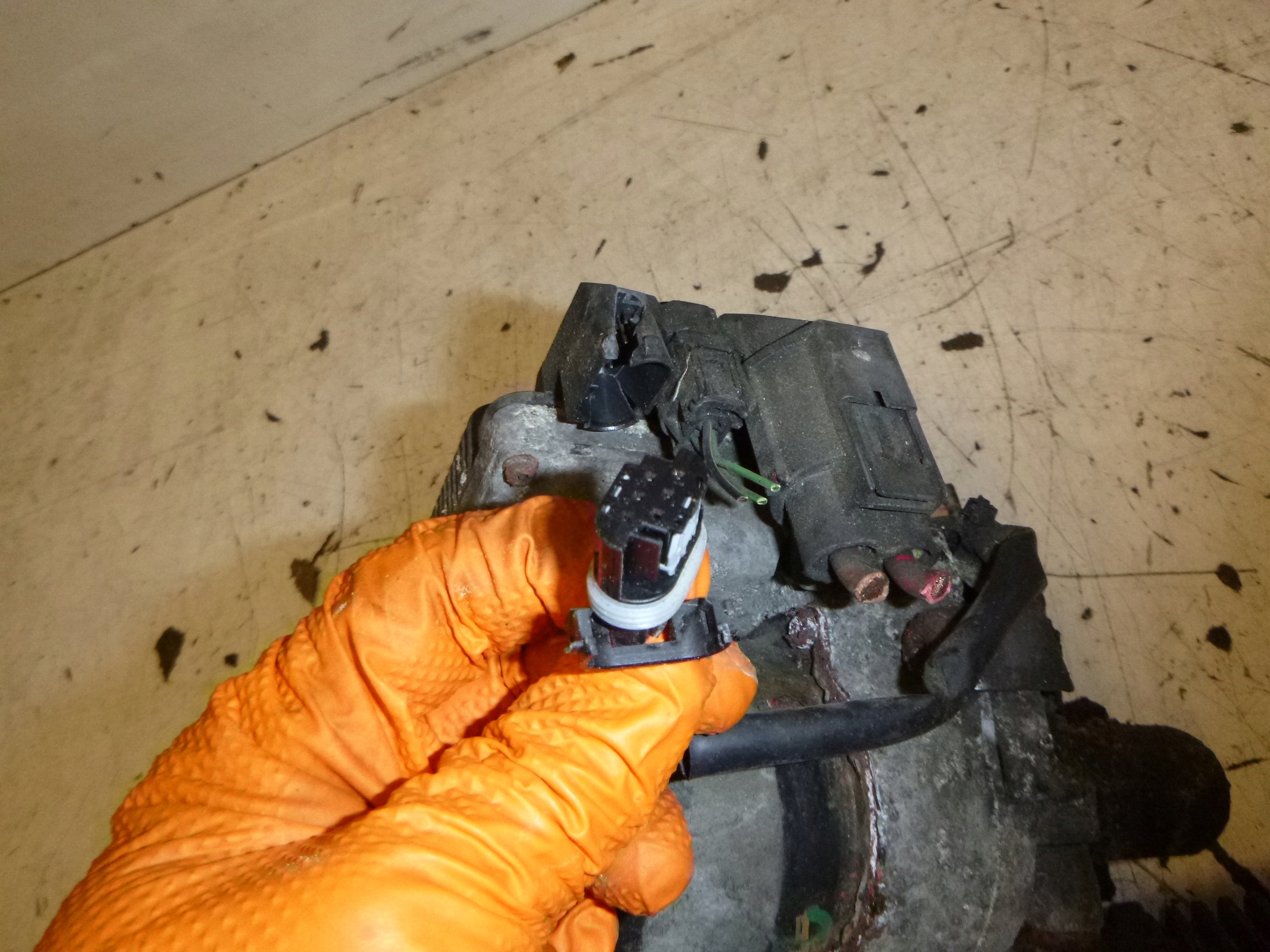 servo control Mercedes W245 2.0T 6700001319
