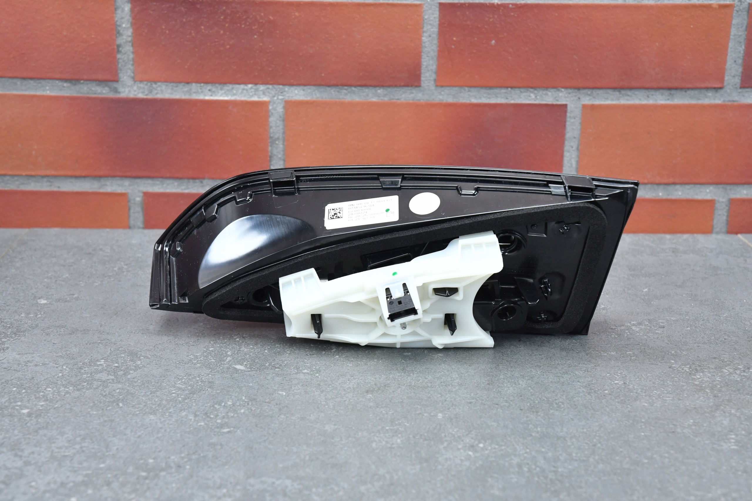 light left rear part rear trunk door BMW 2 U06 0km! originál 8494363