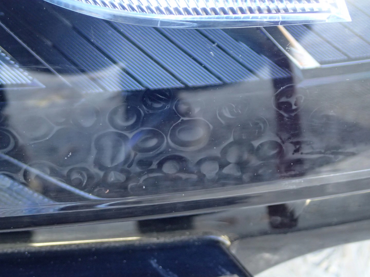 light right REFLEKTOR right SKODA KAROQ 57B941016A
