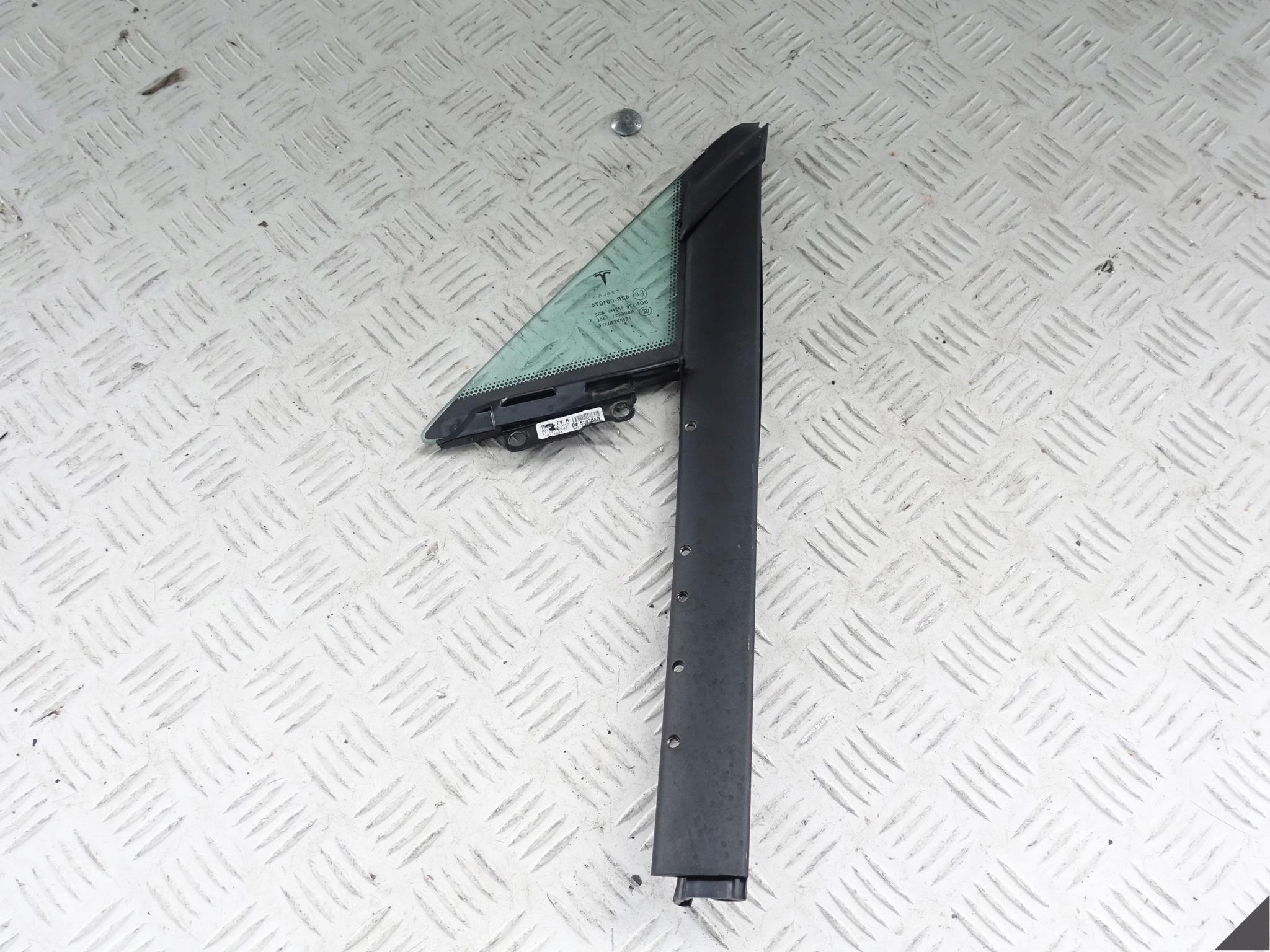 TESLA S TROJKAT side window right front