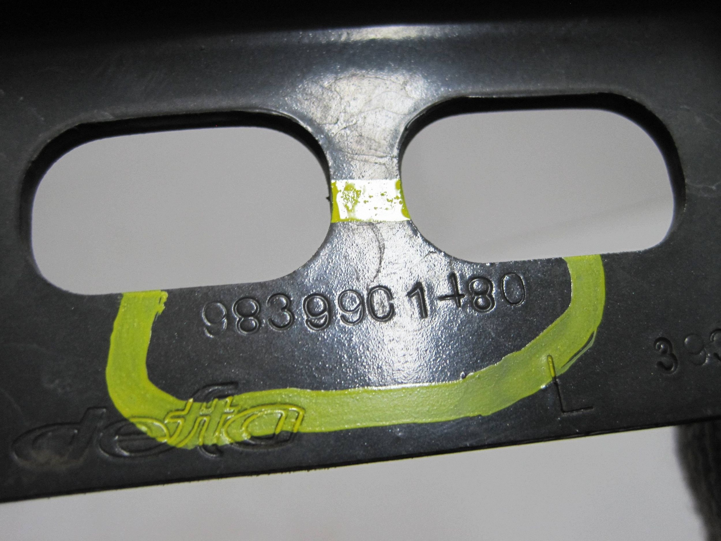 bonnet hinges left PEUGEOT 2008 II 9839901480