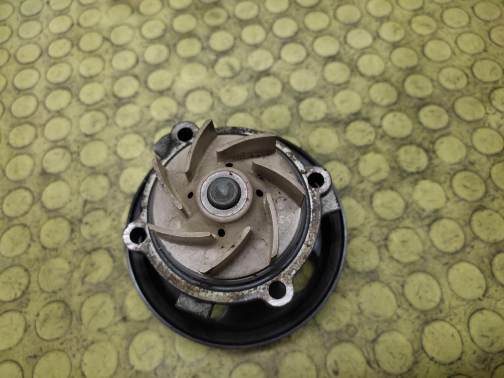 LANCIA YPSILON 1.3 D water pump 1102826969