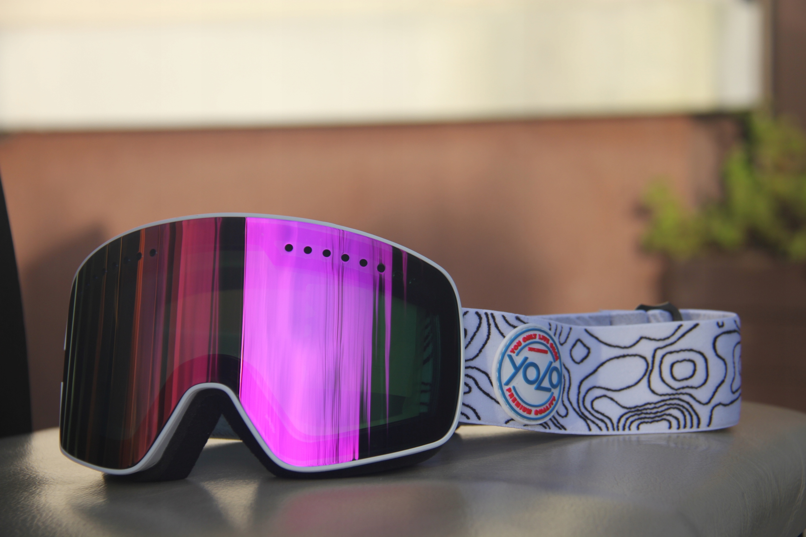 GOGLE NARCIARSKIE POLARYZACYJNE YOLO ZESTAW 2 SZYBY RÓŻOWE SEZON 2024/2025 Model YOLO SNOW FIRE