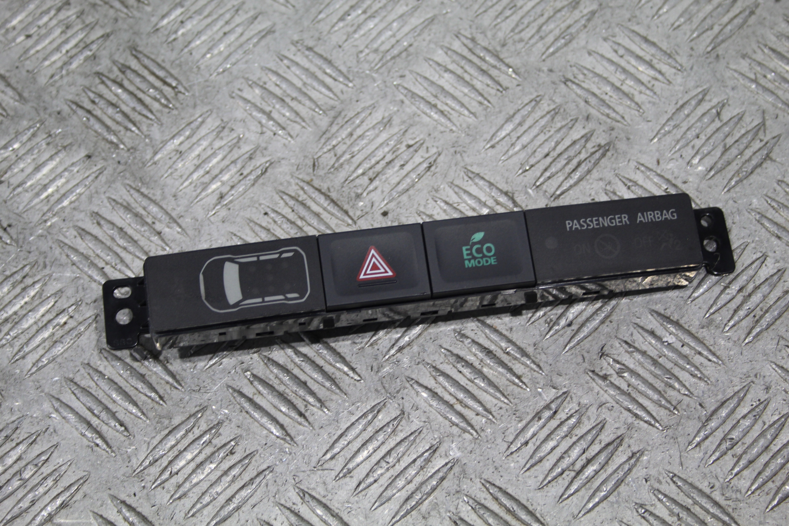 COMMANDES CONSOLE MITSUBISHI OUTLANDER III 3 LIFT