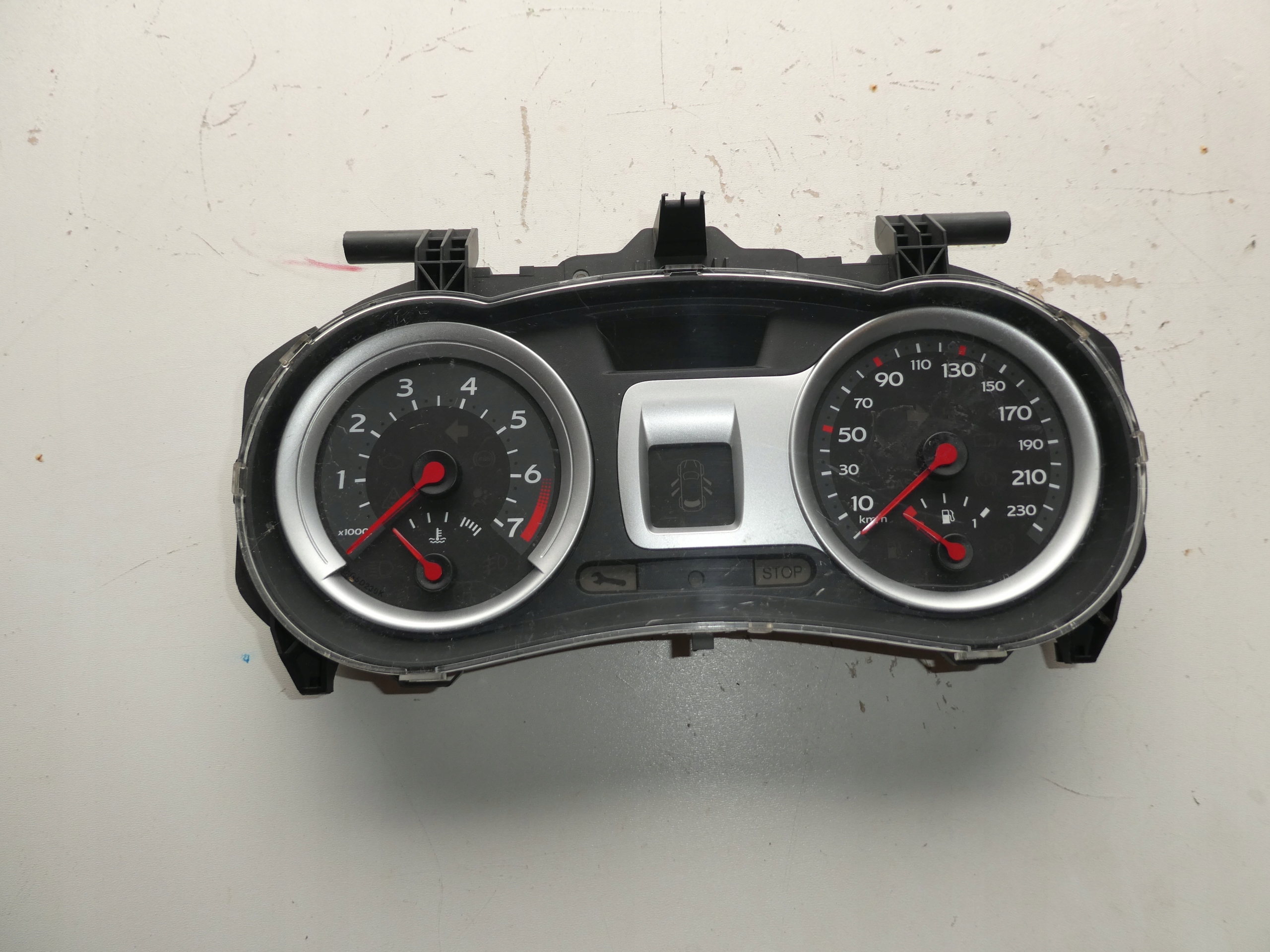 dials clock 8200715181N RENAULT CLIO III