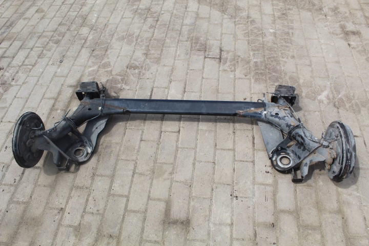 BELKA ZAWIESZENIA TYLNA SKODA RAPID II 1.2 Producent części Skoda OE