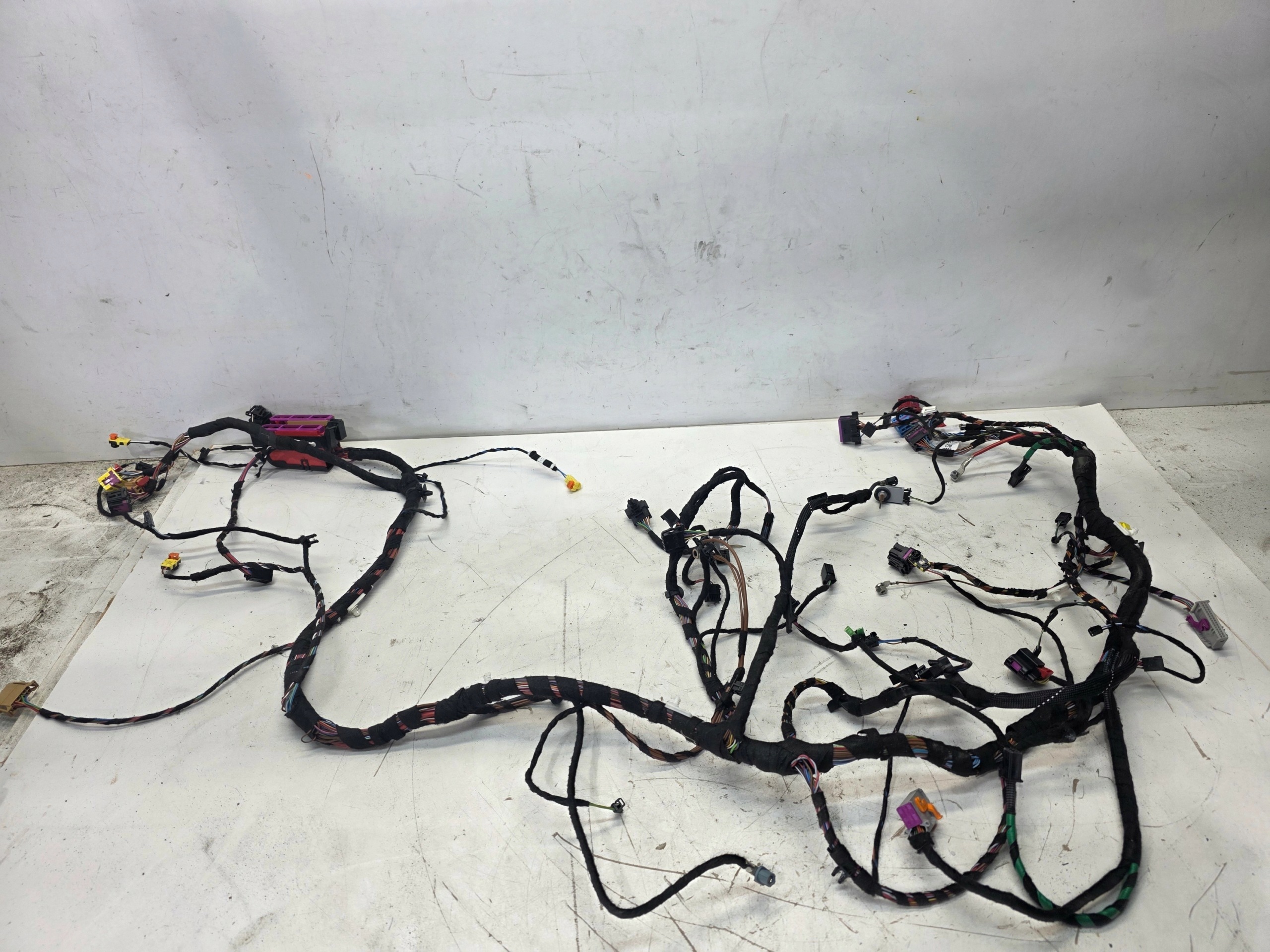 bundle wiring of the dashboard dashboard AUDI A6 C7 A7 EUROPA 4G1 2017
