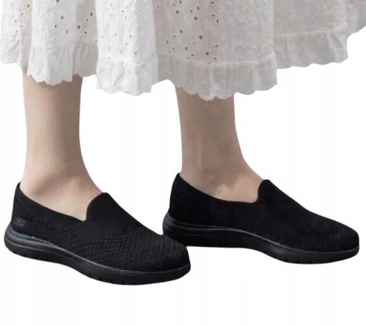 Skechers Sportovní Dámské Nazouvací Boty S Ažurovým Svrškem, Černé, 38,5 1 G