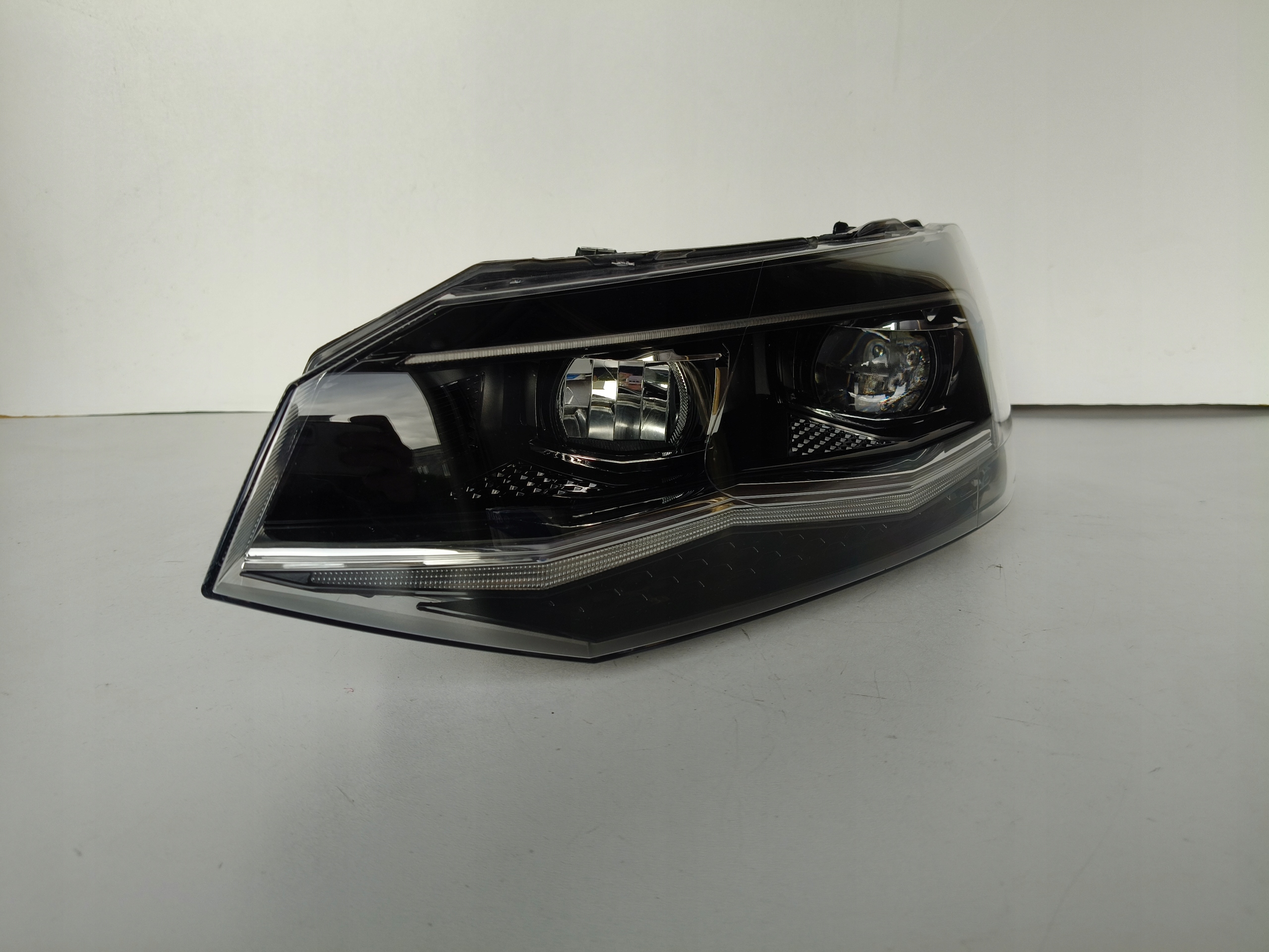light left REFLEKTOR VW POLO 2G 2G0 17- FULL LED