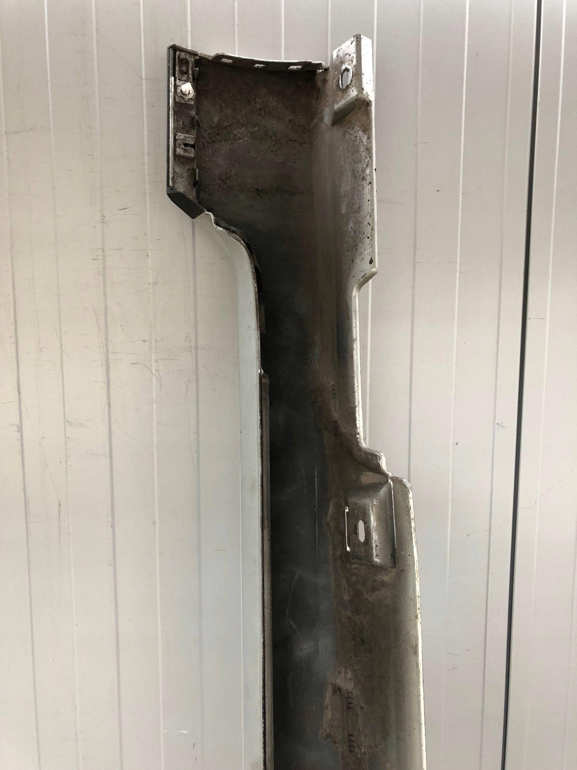 moulding threshold right VW PASSAT B8 sedan LA7W 3G0853858