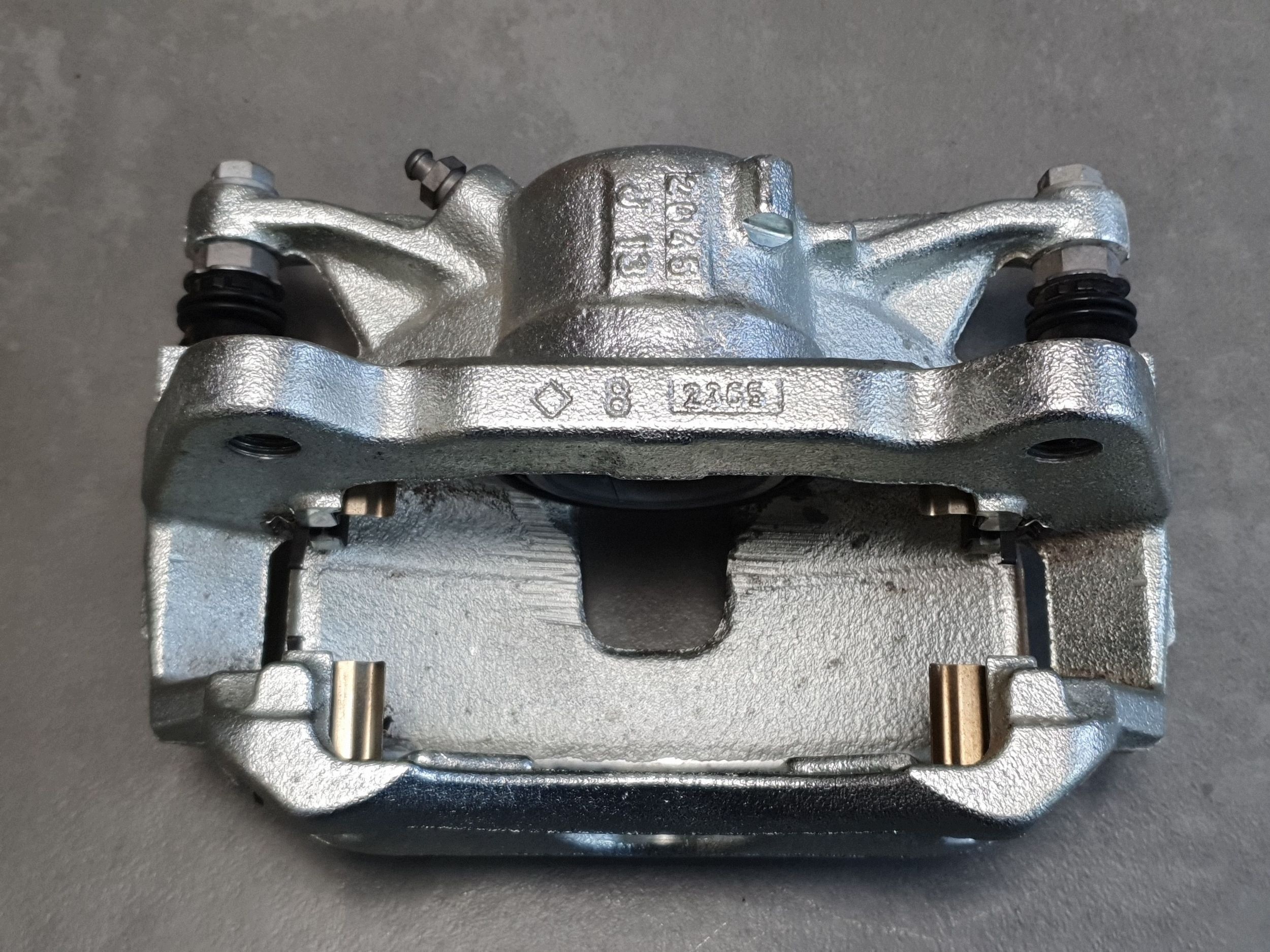 Audi A3 8Y caliper brake left front front 5WA615123