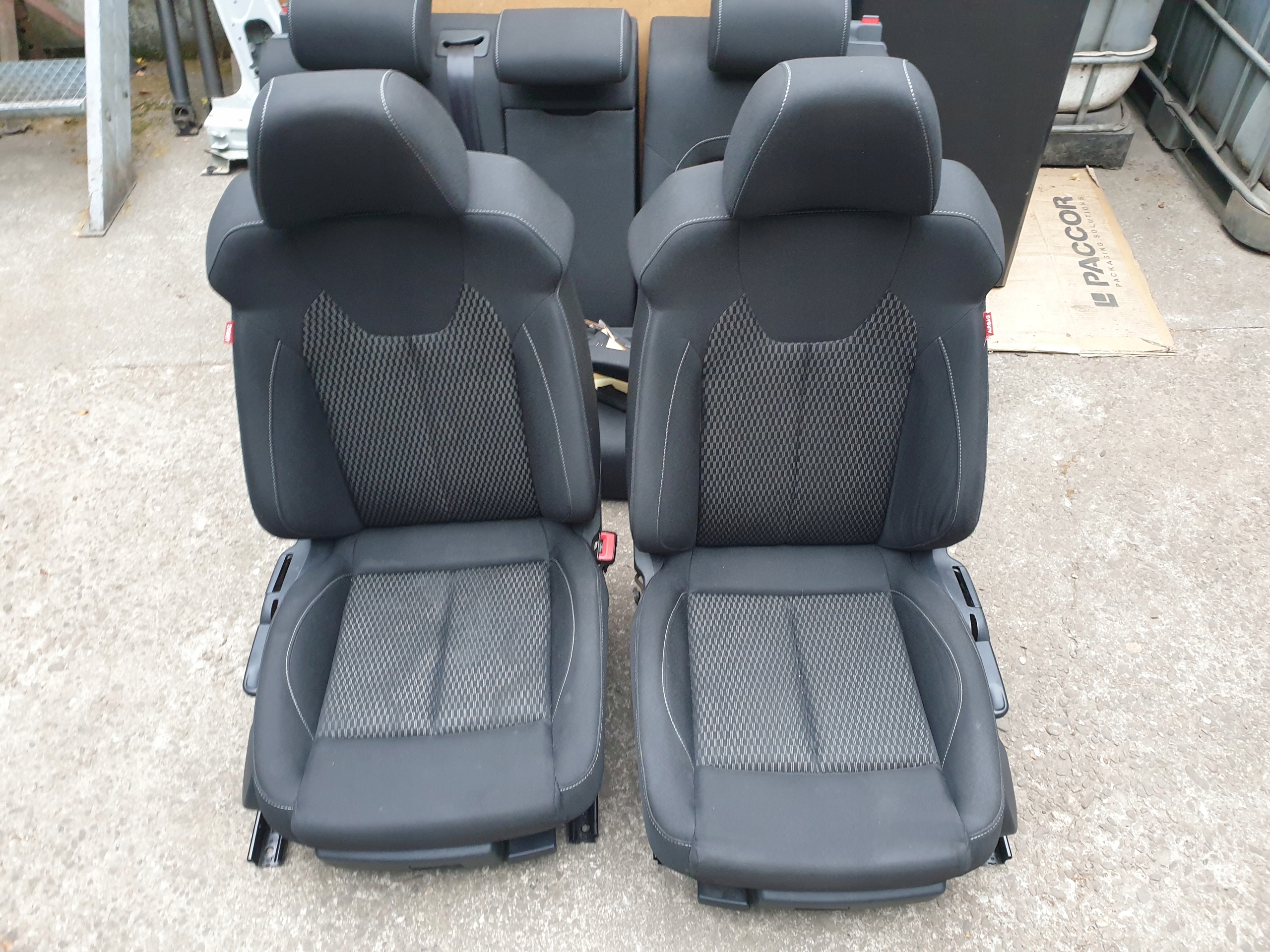Sièges KUBELKOWE Chauffé Siège SEAT EXEO KOMBI 2008