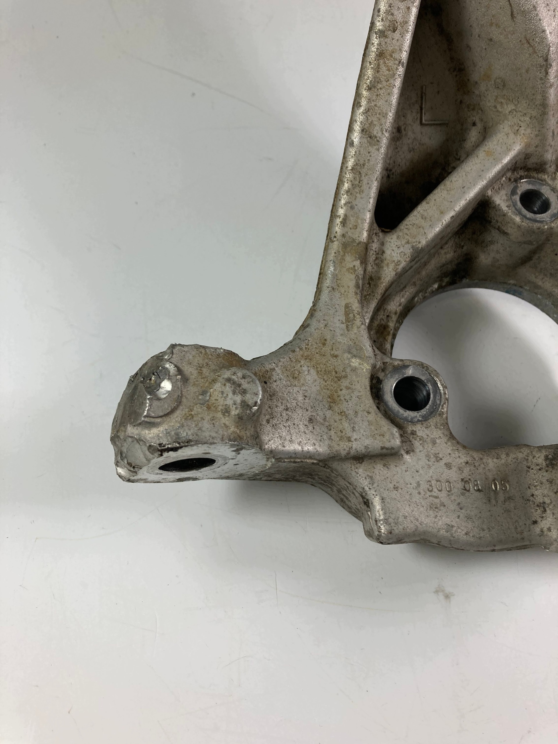 Cadillac STS swing front left front 2005-2011 RWD