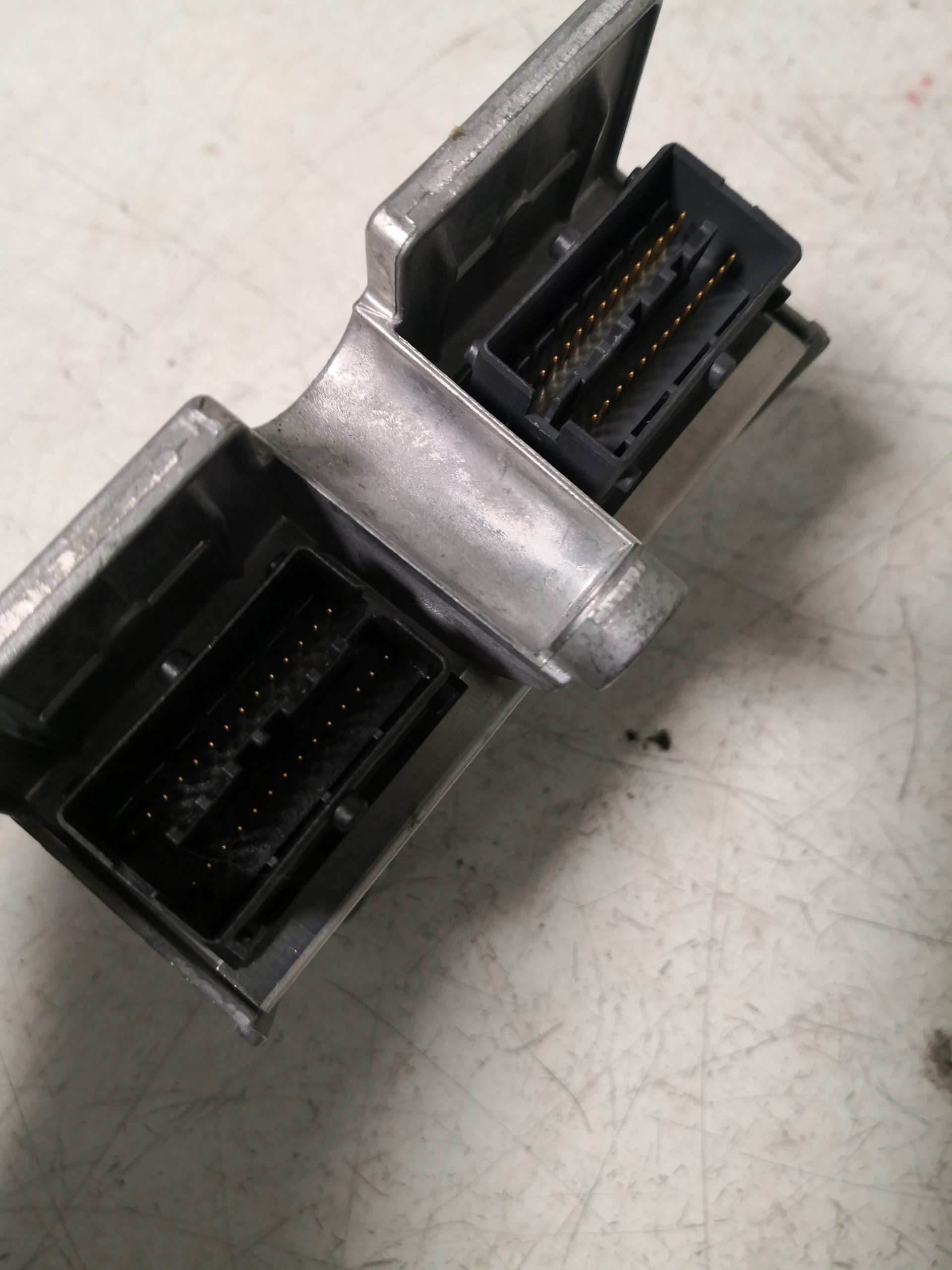 module SENSOR airbag OPEL ASTRA H 13191825