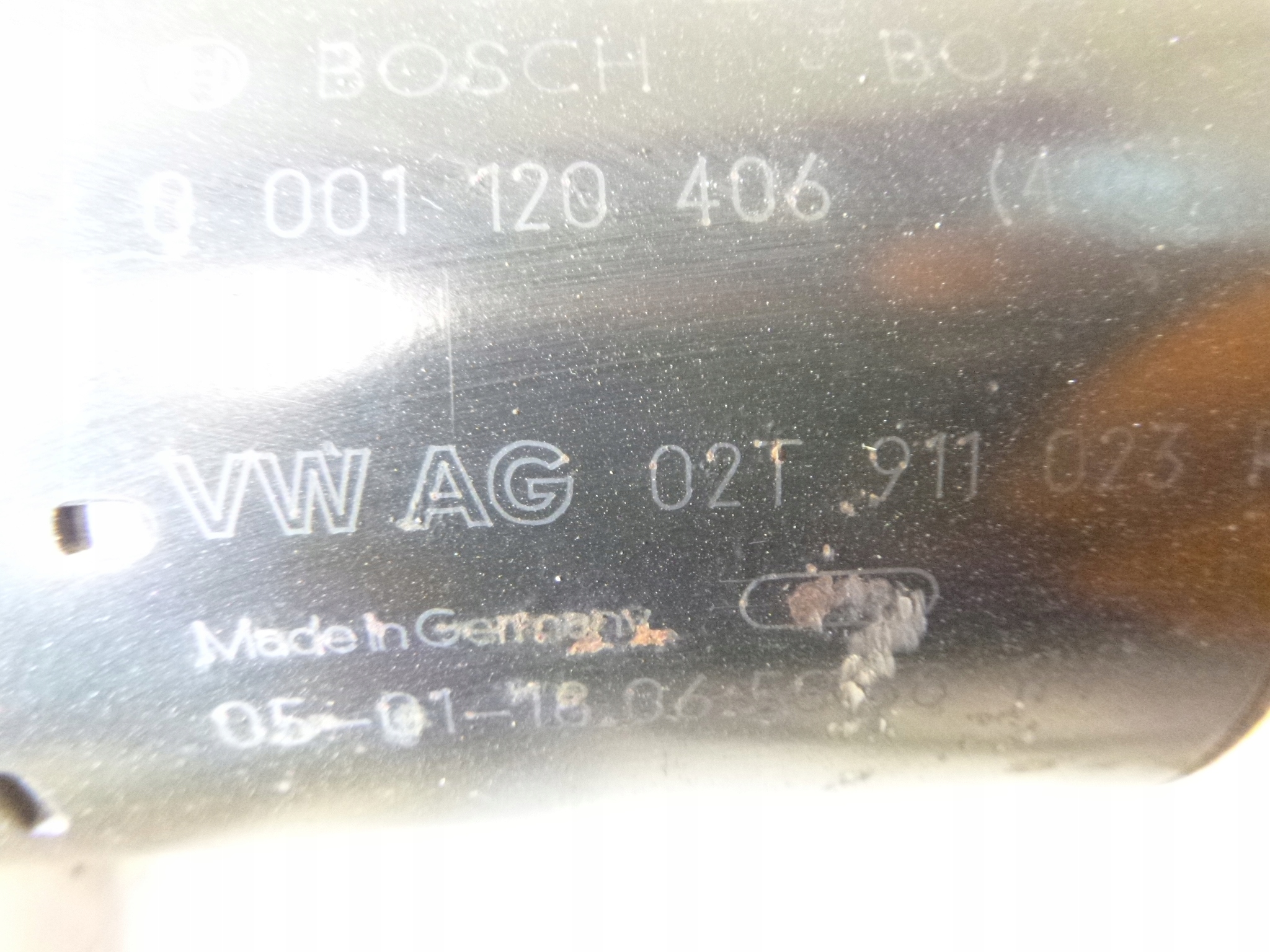 starter VW Golf V 1.4 10 zebow 2006r. 0001120406
