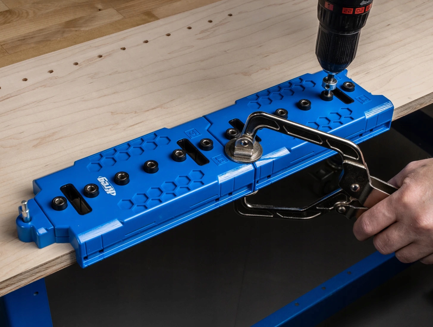 KREG Shelf Pin Jig SZABLON DO WIERCENIA OTWORÓW POD KOŁKI PÓŁEK KMA3232 Marka Kreg