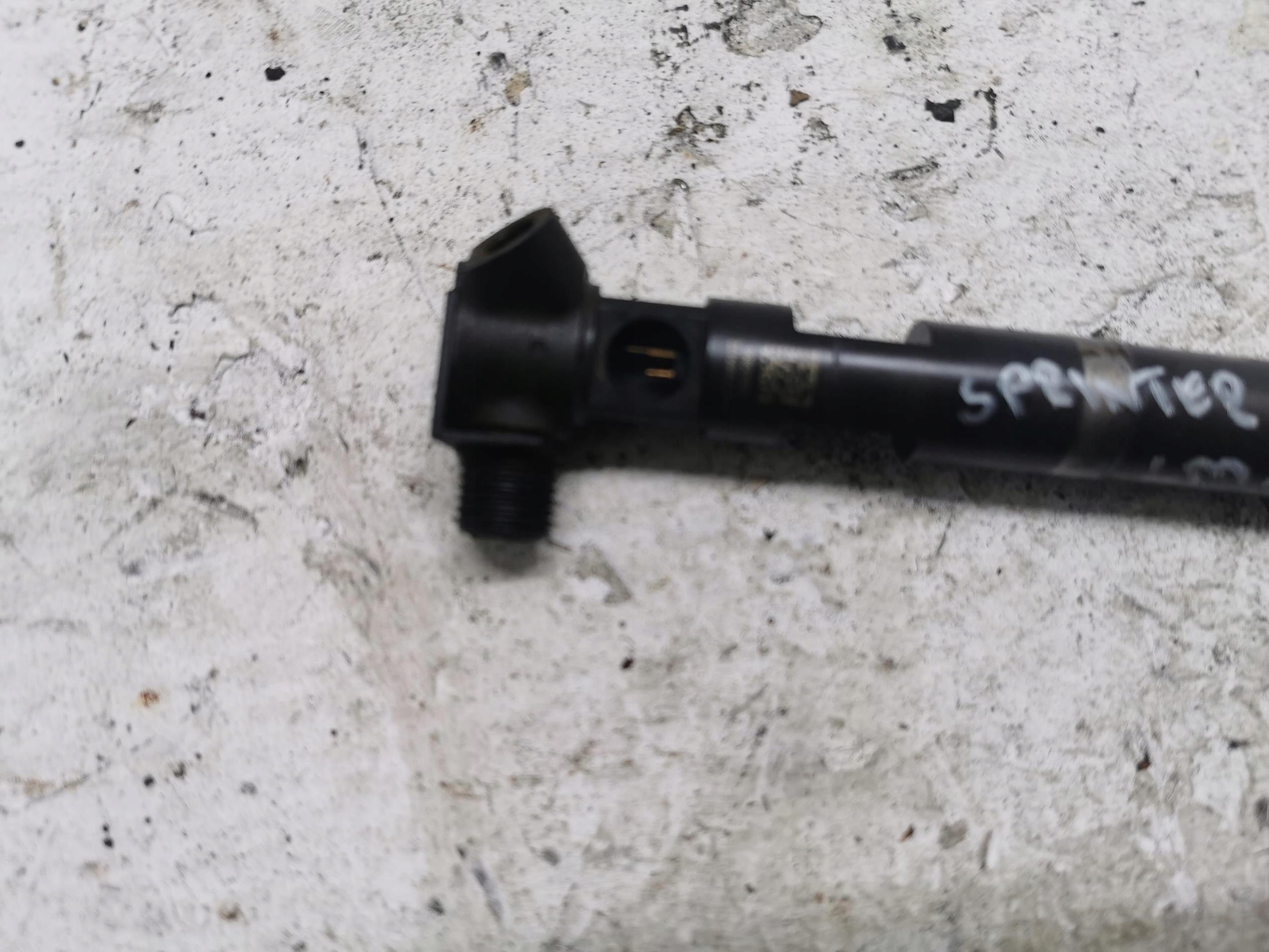 injector MERCEDES SPRINTER W906 2.2 428325856