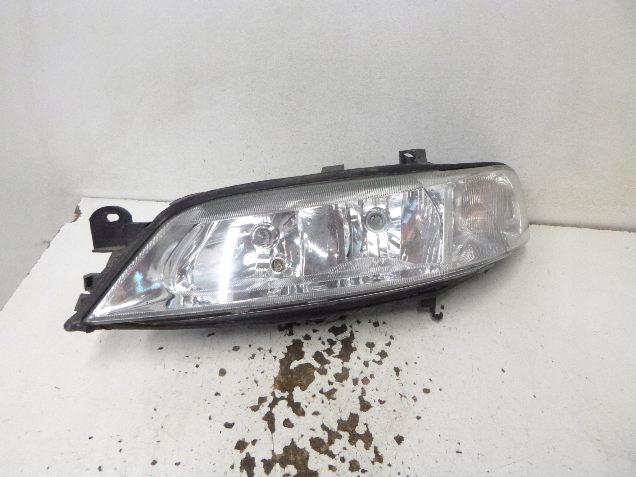 light front Opel Vectra B Lift 99–02 BOSCH 9119519