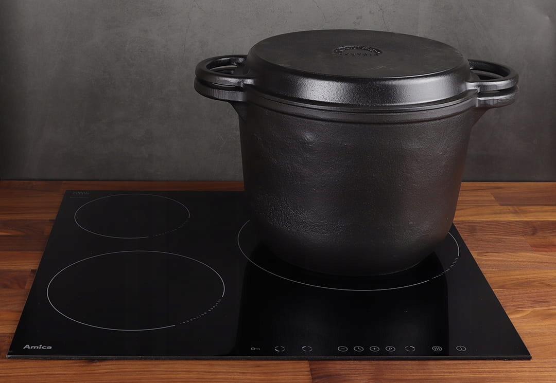 KOCIOŁEK ŻELIWNY 3W1 STOJAK+PATELNIA 12L Producent Rossner