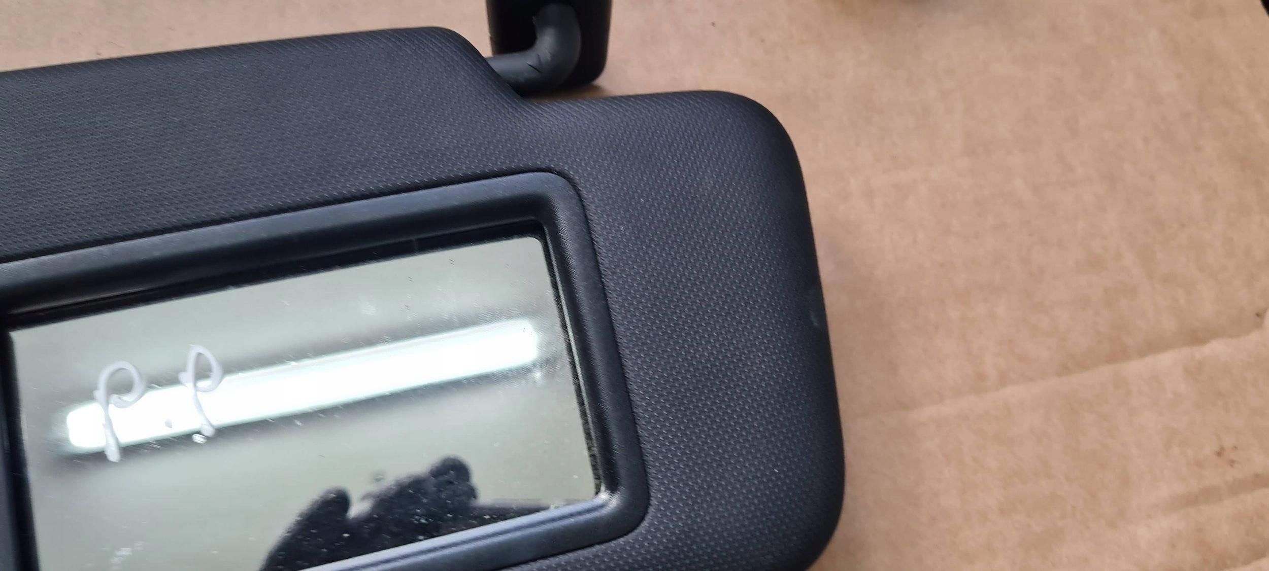 Q3 83A cover PRZECIWSLONECZNA visor right right front SLINE 83A857552F