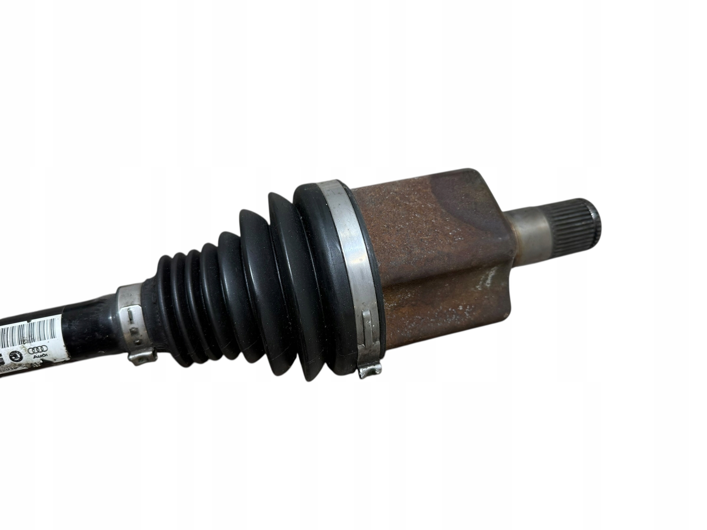 semi-axis left short. left front 5Q0407271CR AUDI A3 8V 2.0 TDI DSG AUTOMAT