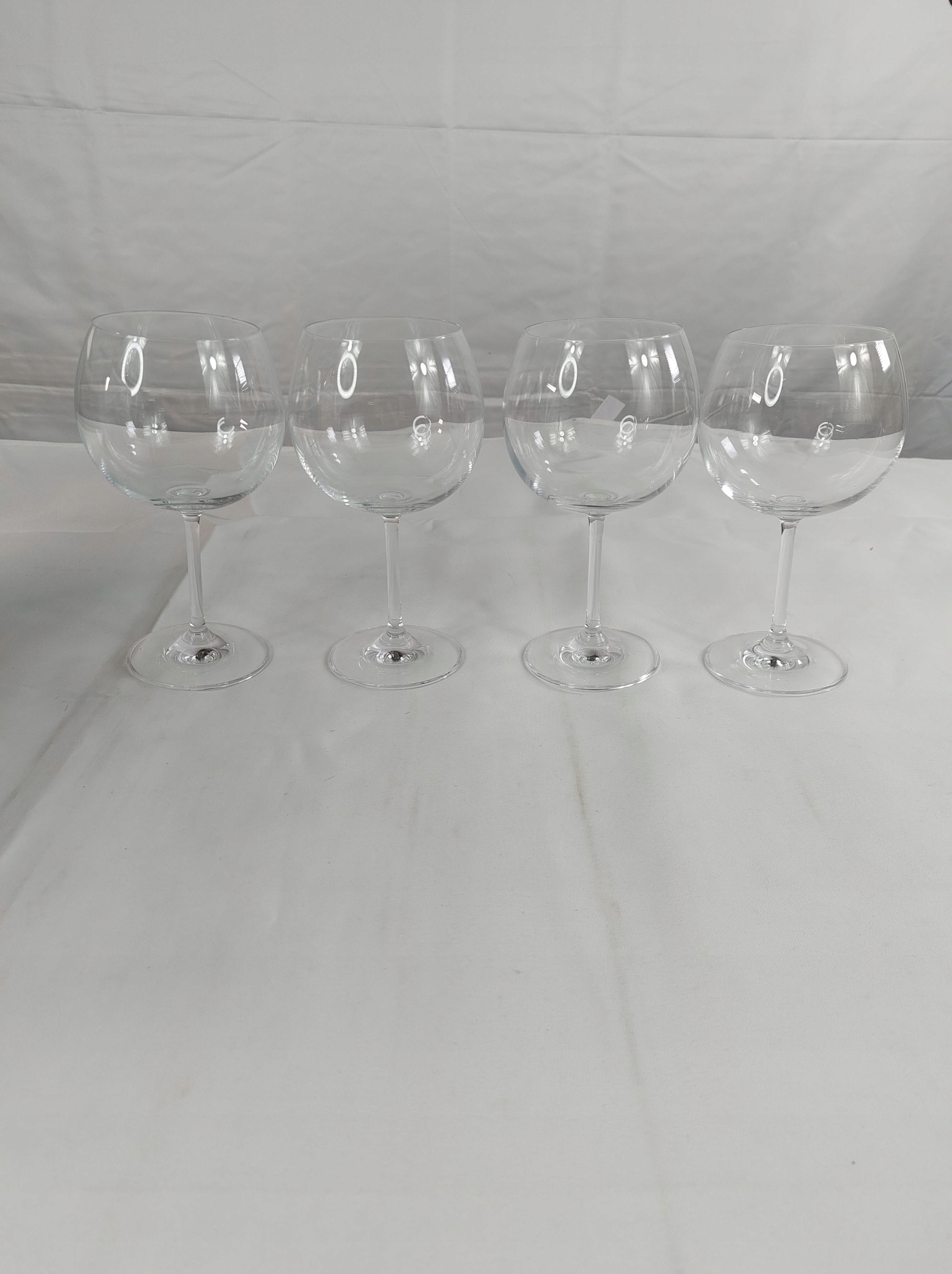 KIELISZKI DO WINA LUB GINU KOMPLET 4 SZT 460 ML