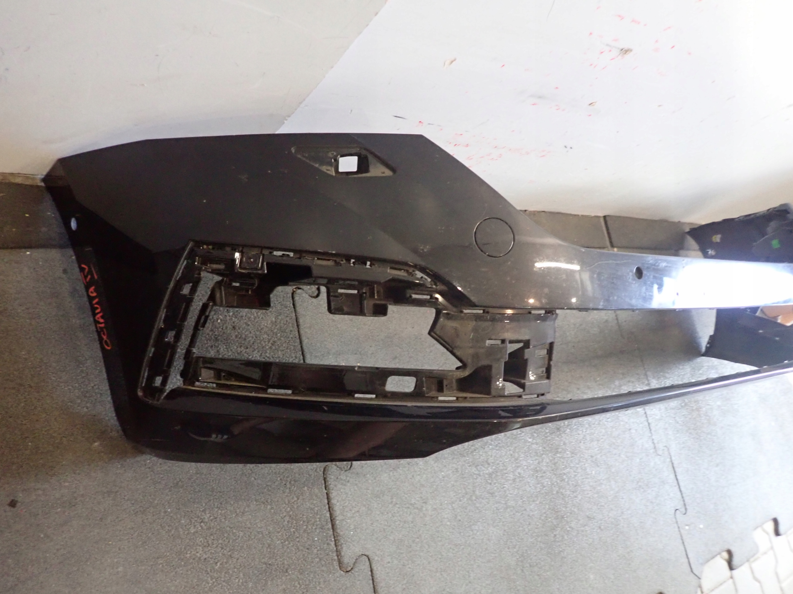 bumper front front SKODA OCTAVIA IV 2020- 5E3807221
