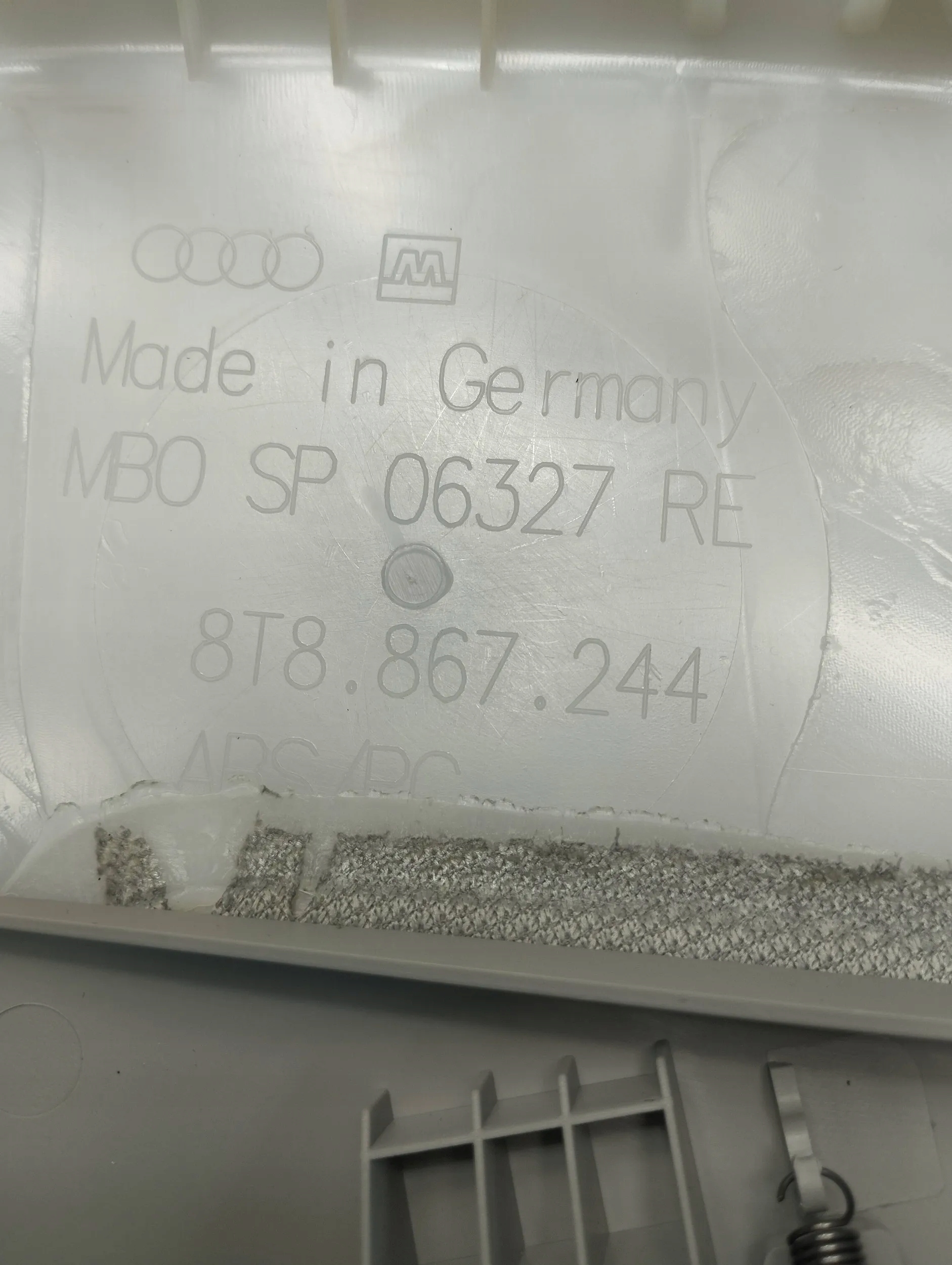 Audi A5 8T Blende Abdeckung SLUPKA 8T8867244