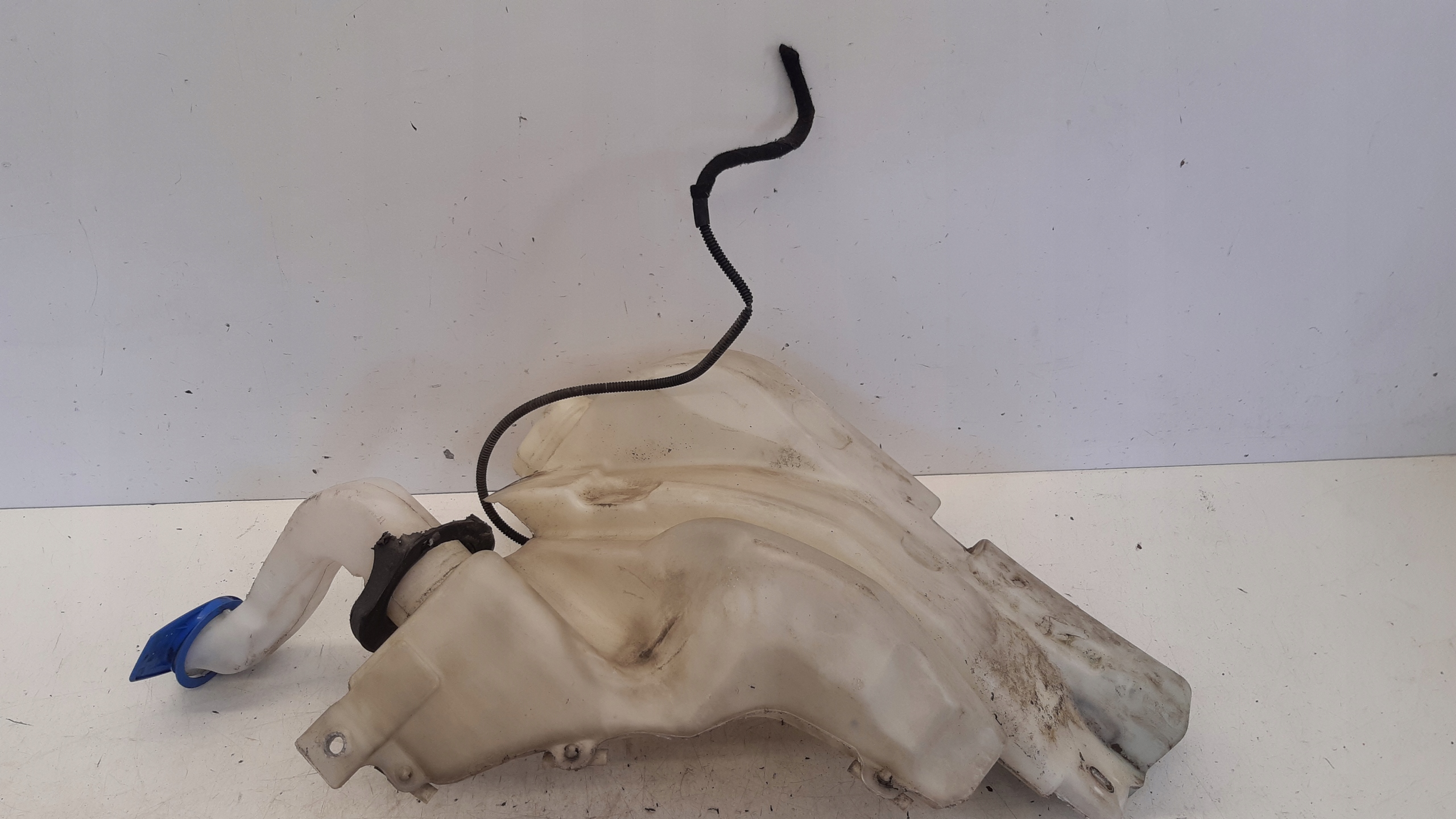 Behälter Spritzdüse xenon 4E0955453J Audi A8 D3