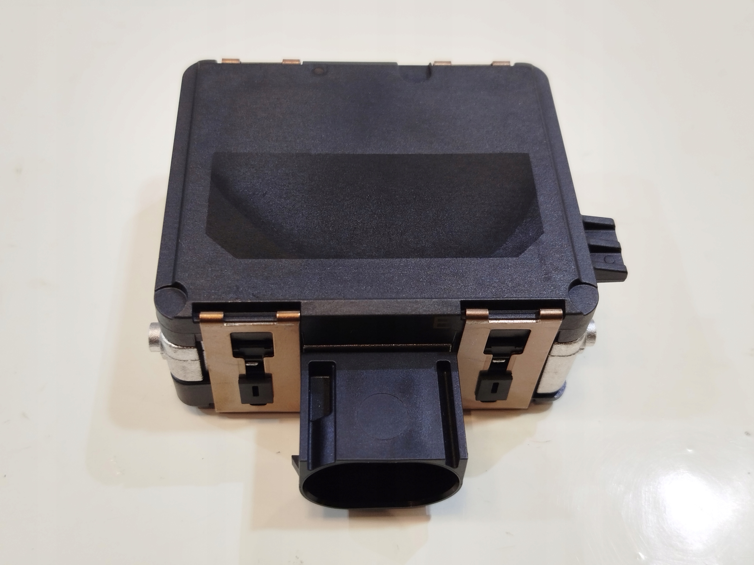 Radar Distronic Acc Audi Vw Seat Skoda 3Q0907566L Zcela Nový