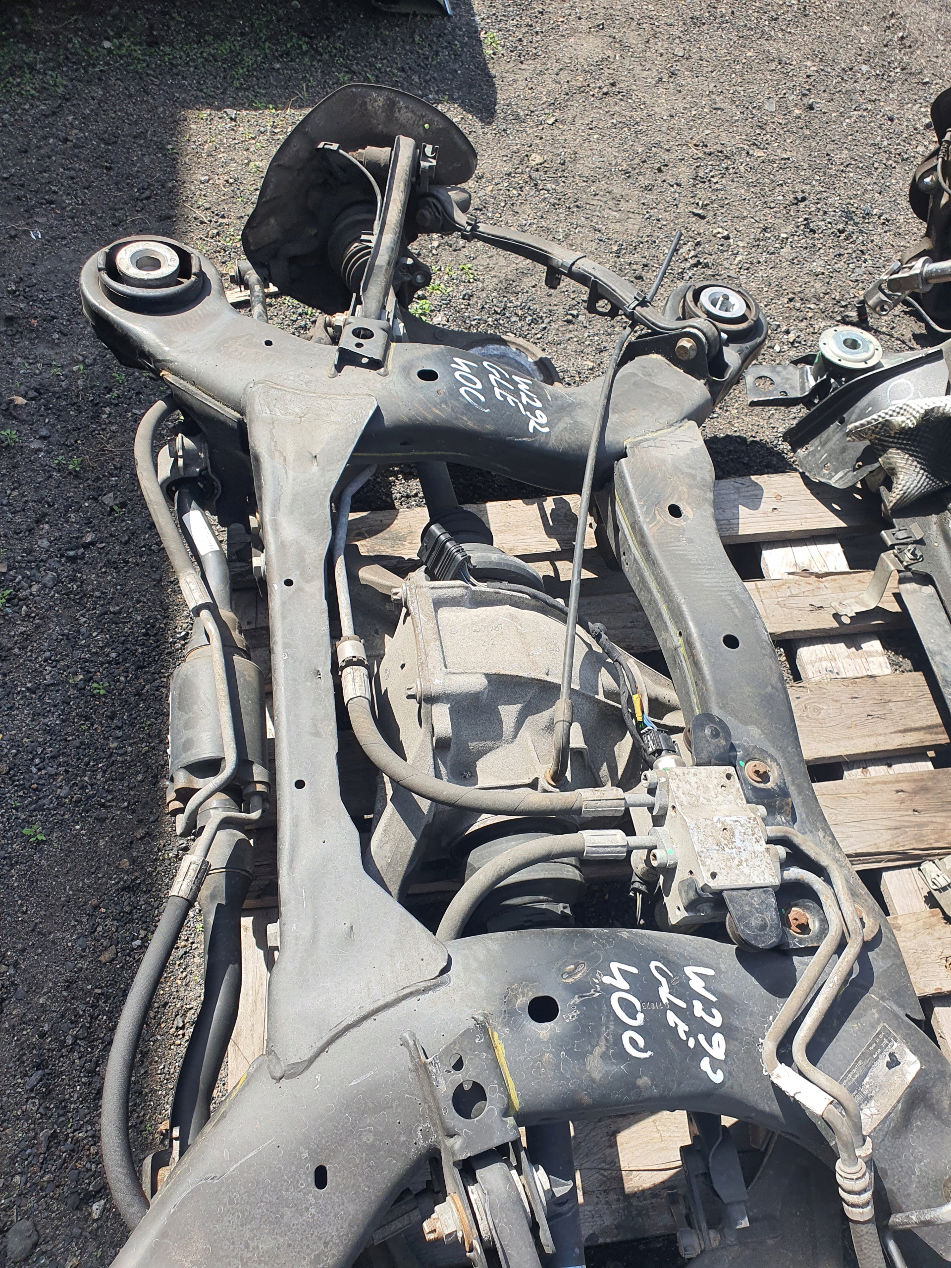 ZAWIESZENIE TYŁ 400i W292 GLE COUPE Typ samochodu Samochody osobowe